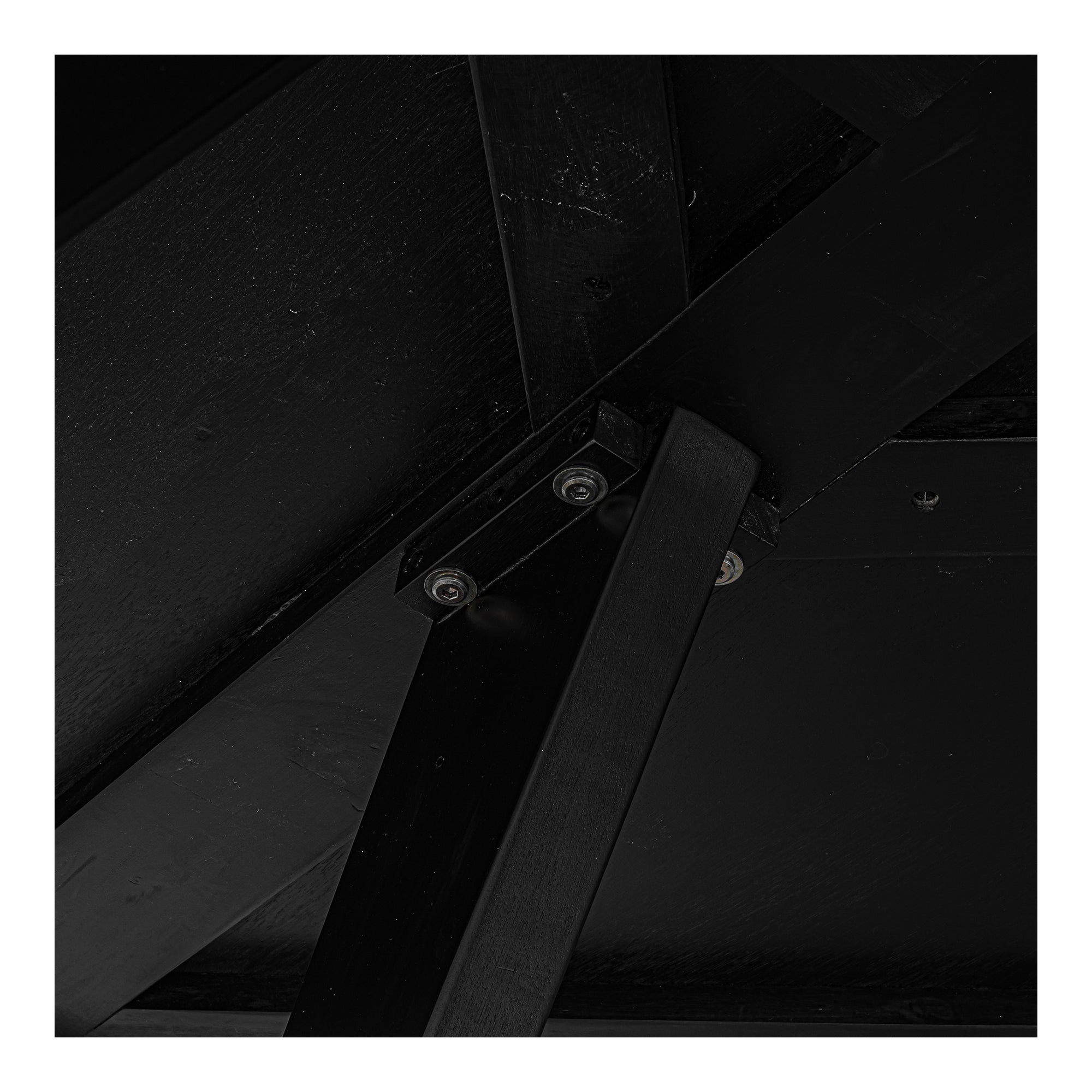 Parq 60In Round Dining Table