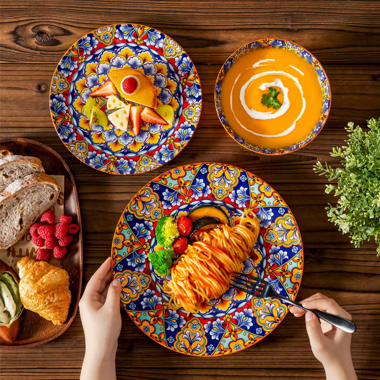 Simi 12 Piece Dinnerware Set with Front-Only Pattern Service for 4