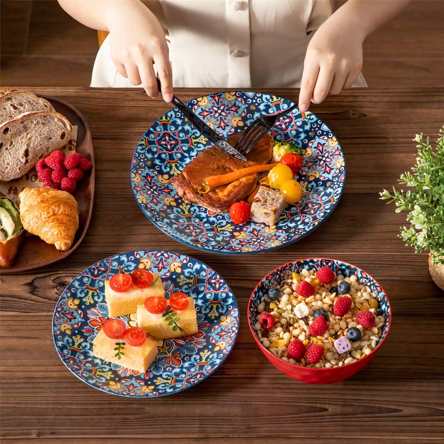 Simi 12 Piece Dinnerware Set with Front-Only Pattern Service for 4