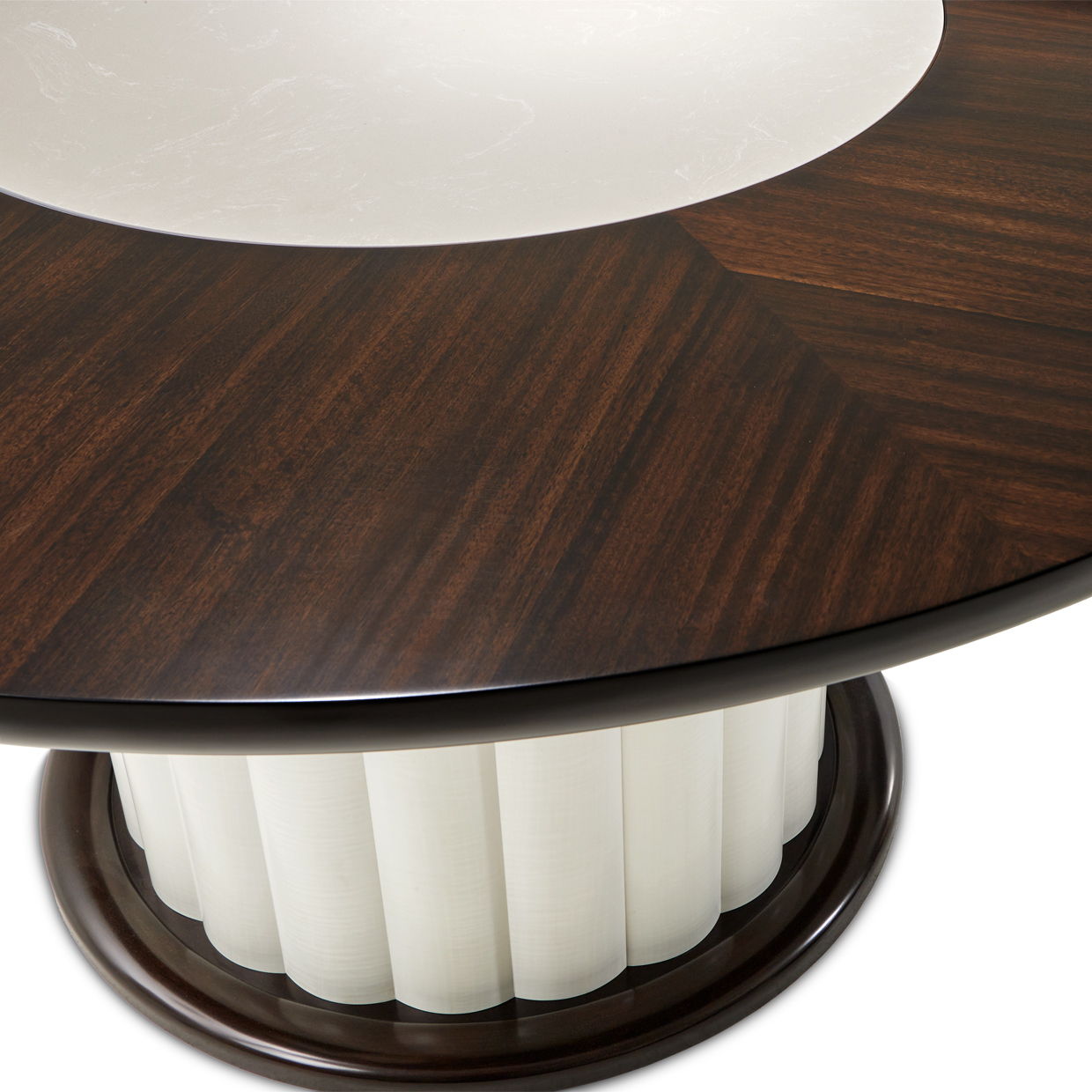 Paris Chic - 60" Round Dining Table - Espresso