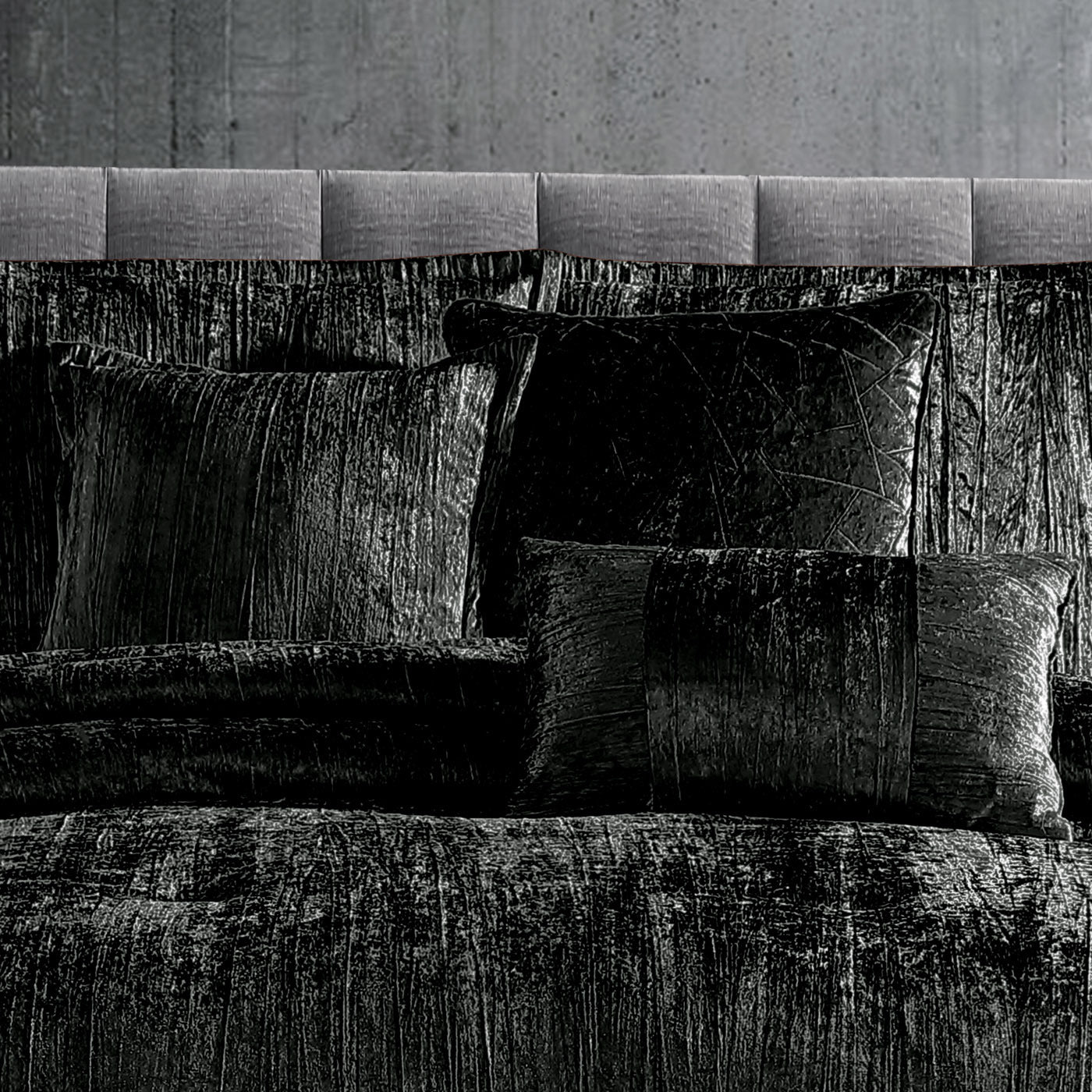 Turin 7 Piece Black Crinkle Velvet Comforter Set