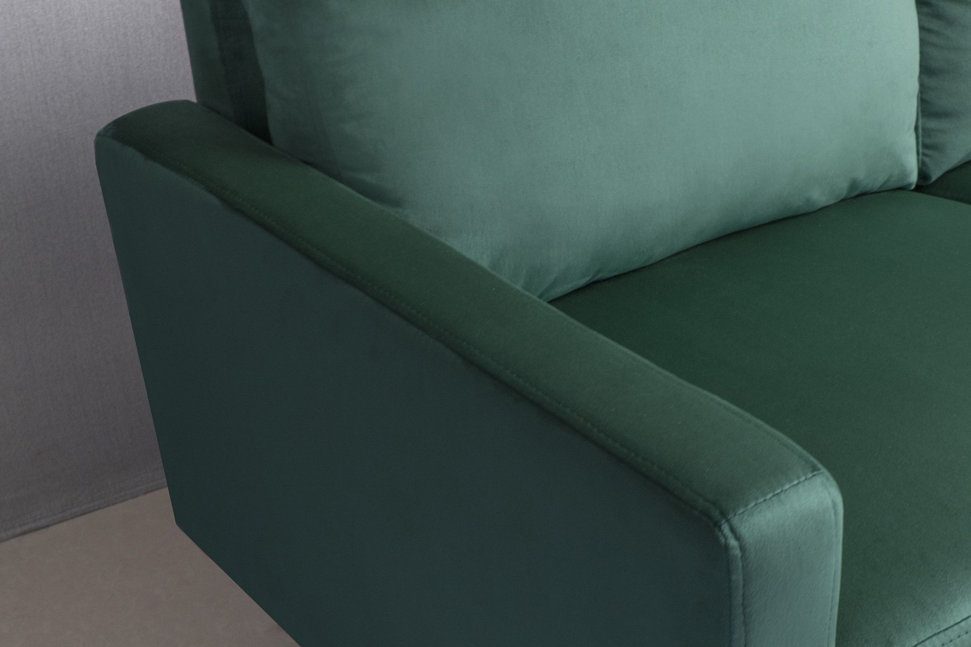 Comfortable Loveseat With Durable Construction