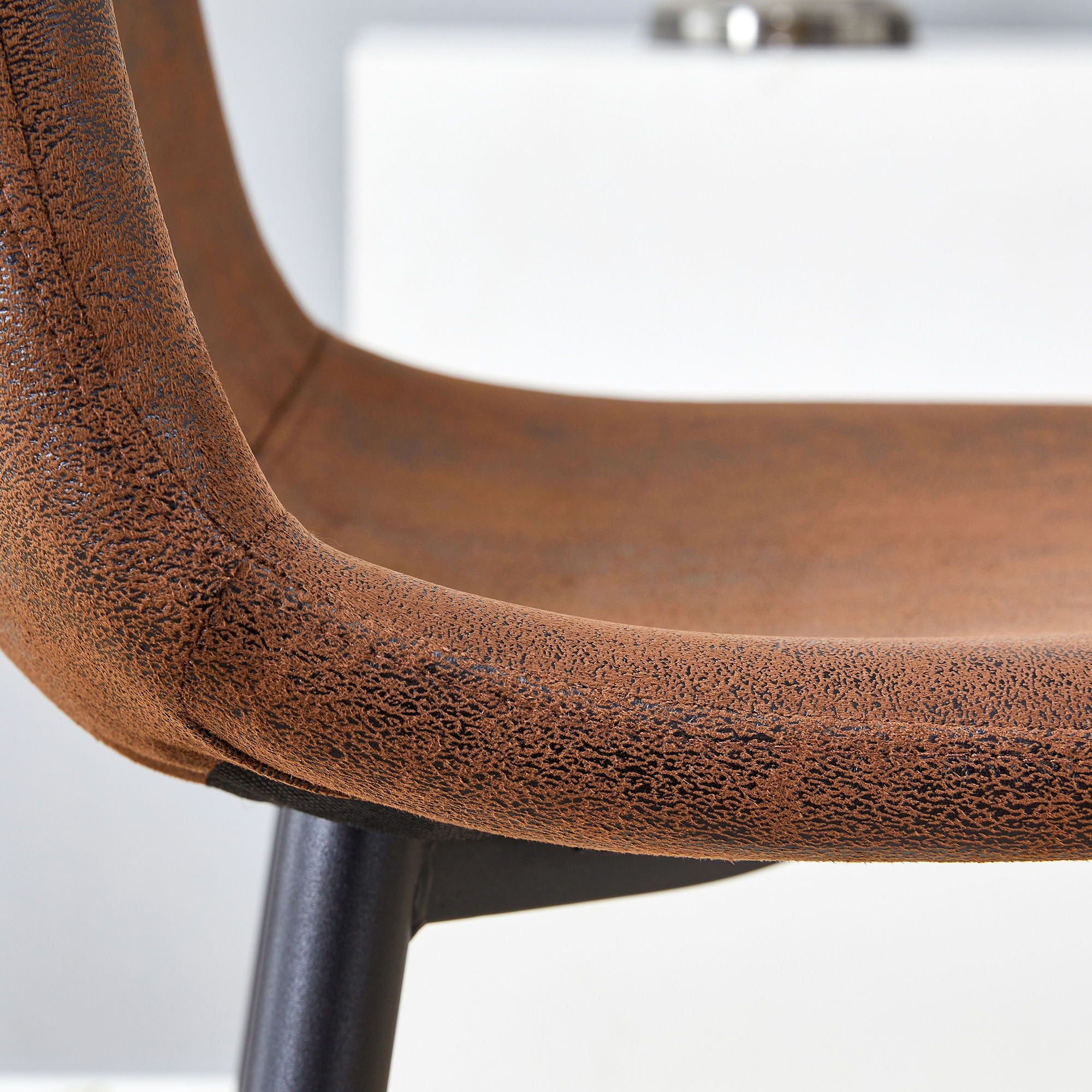 Modern Black Pu Bar Chair Rounded Backrest (Set of 2)