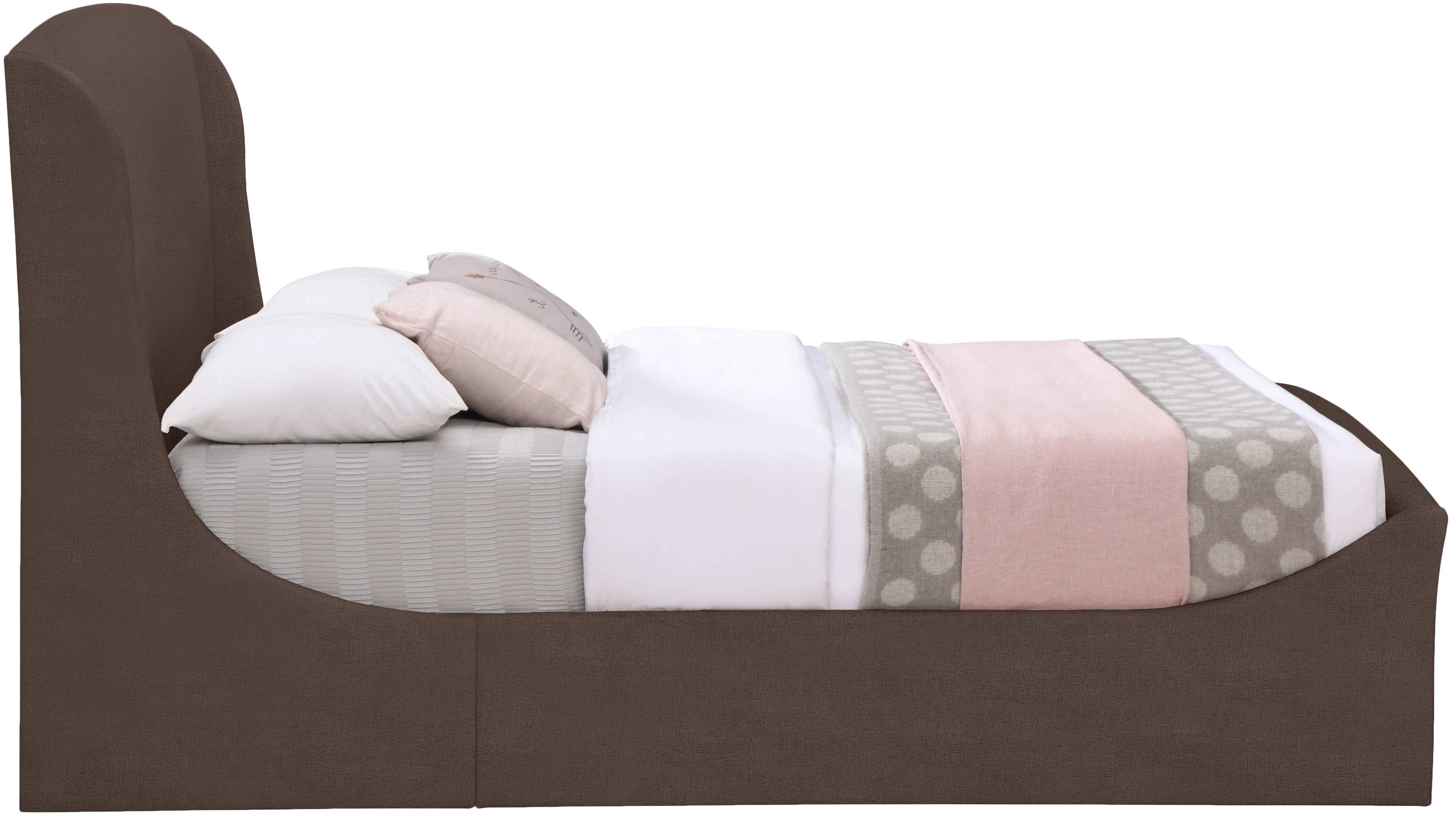 Tess - Bed