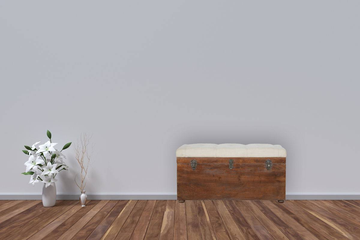 Linen Storage Trunk - Chestnut / White Linen