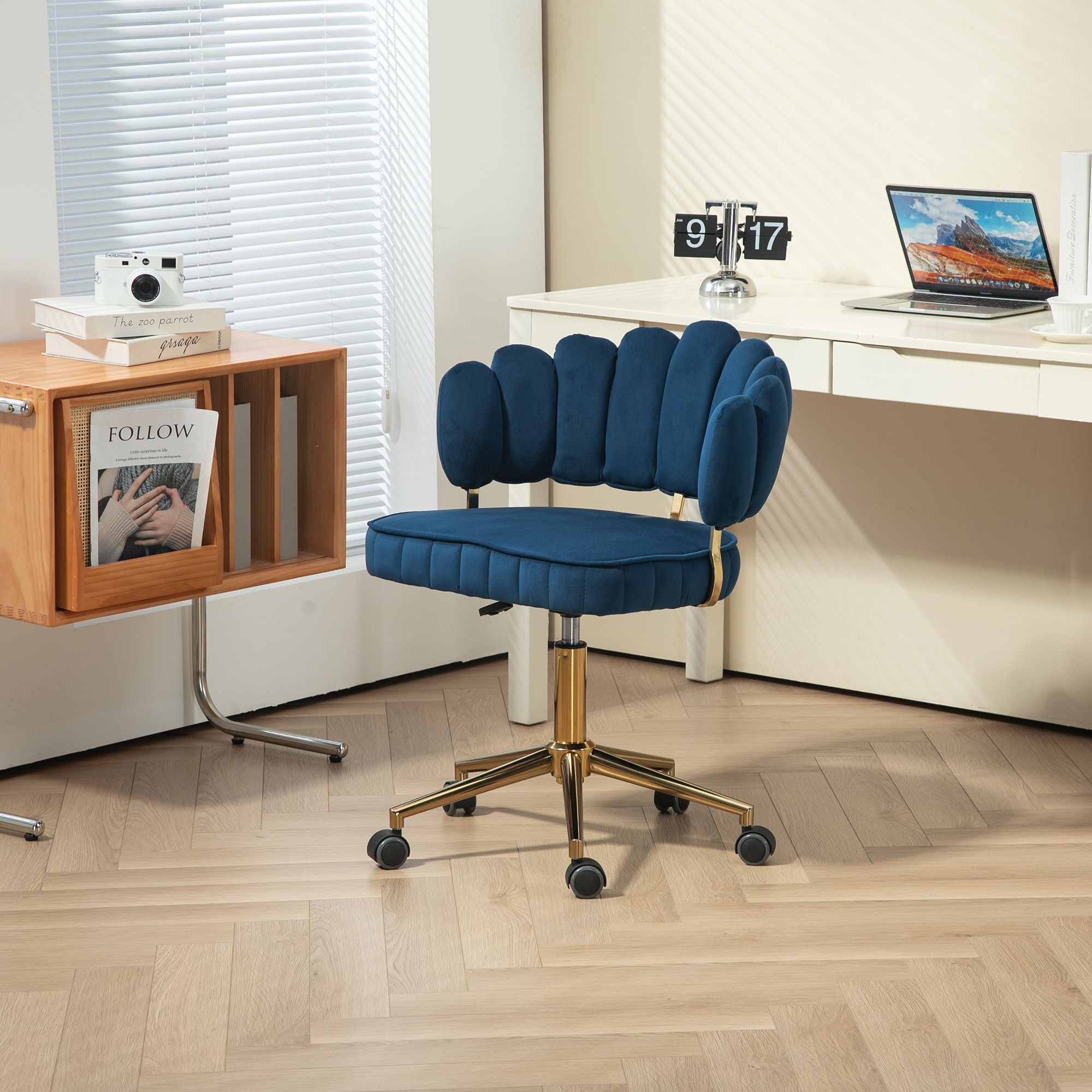 Modern Velvet Home Office Desk Chair With Adjustable Height And Swivel Wheels