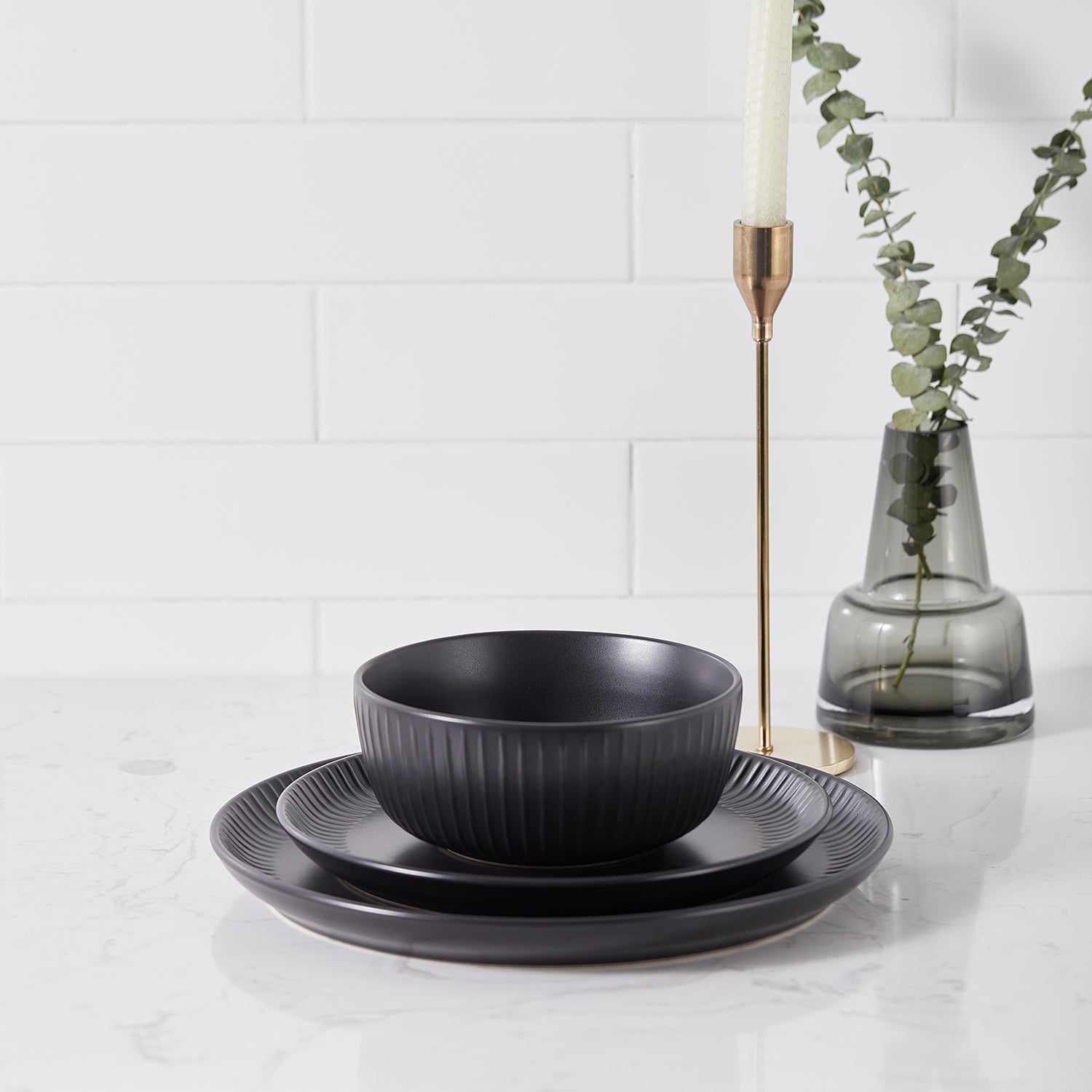 Logan Stoneware Dinnerware Set - Black
