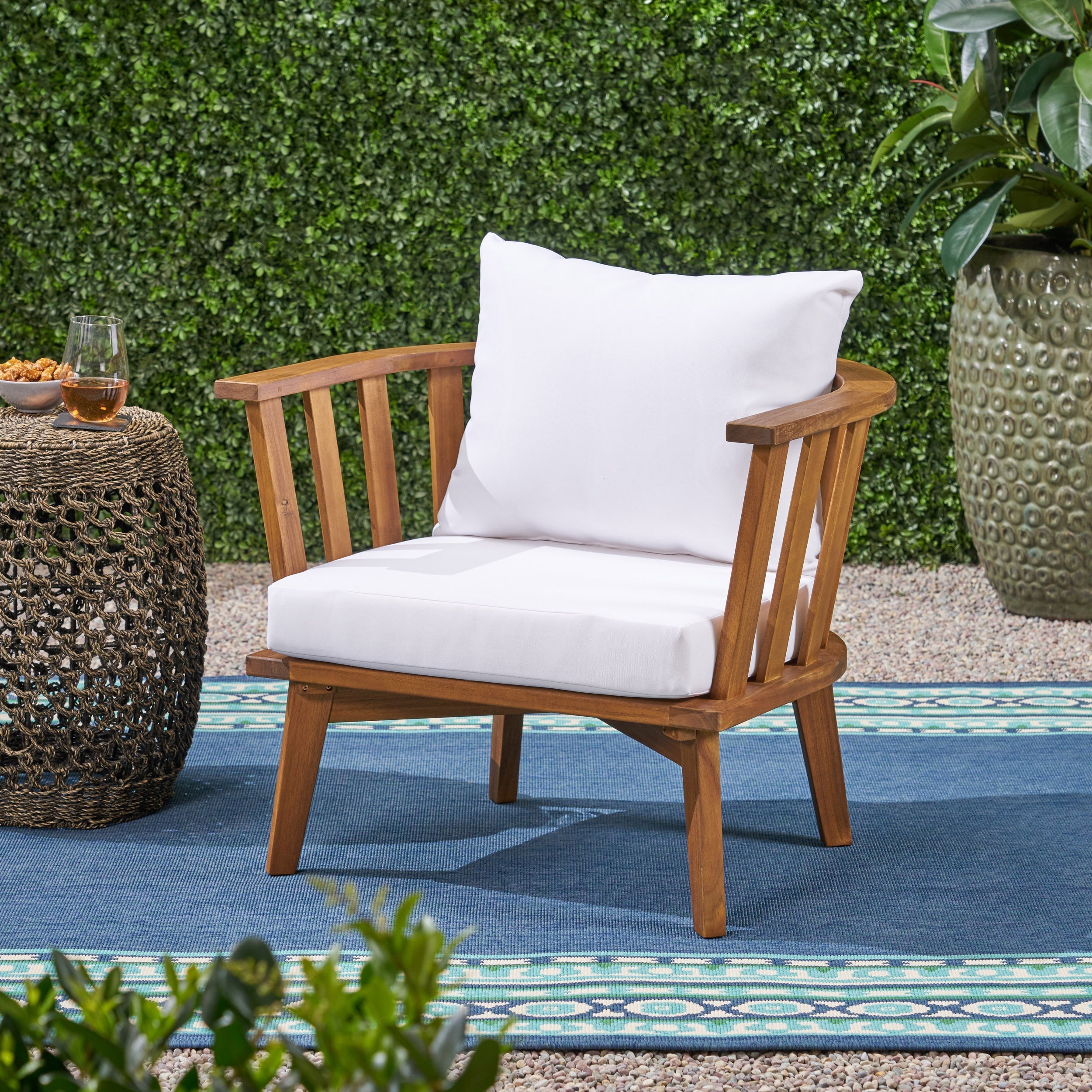 Outdoor Club Chair with Curved Backrest and Acacia Wood Frame