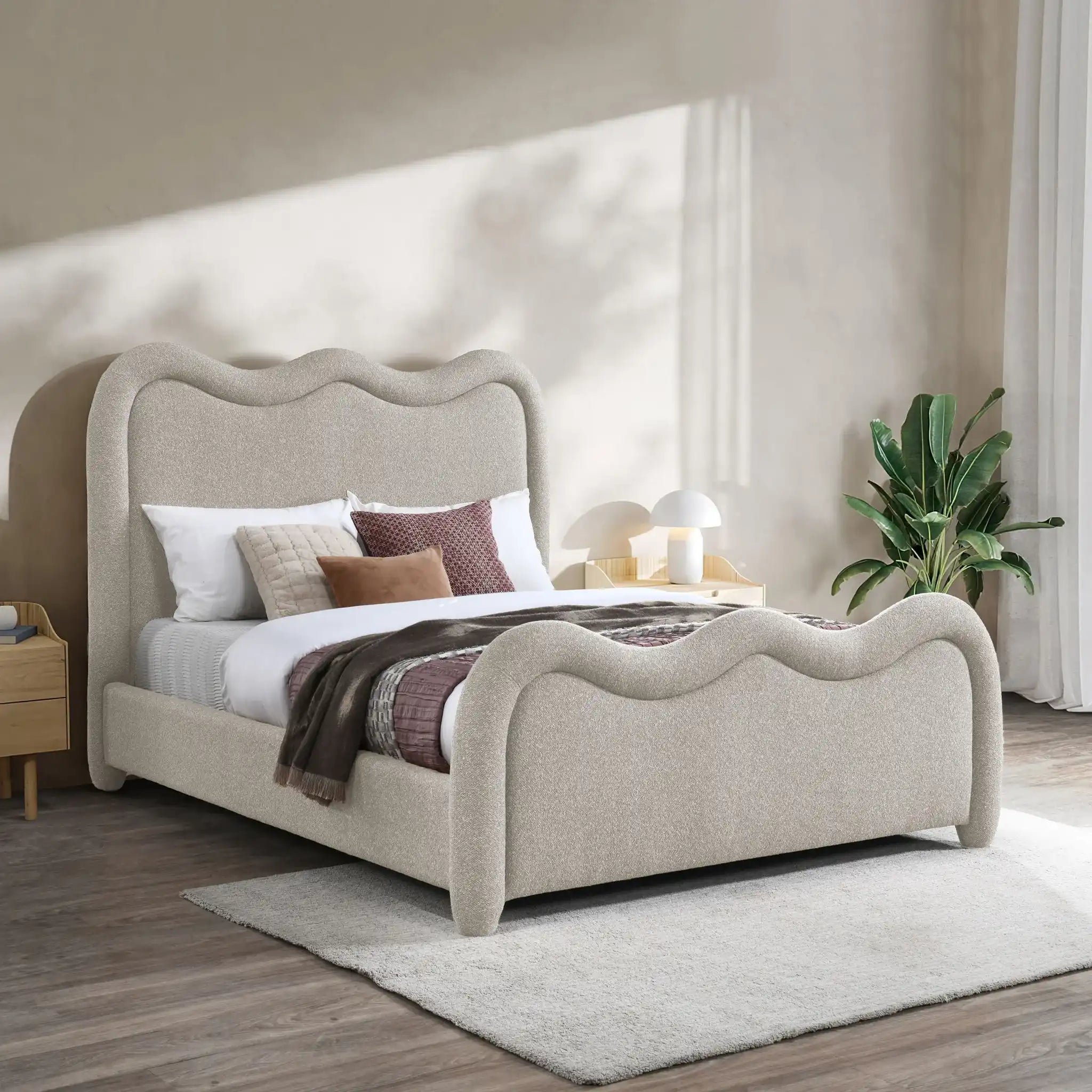 Gavin - Bed