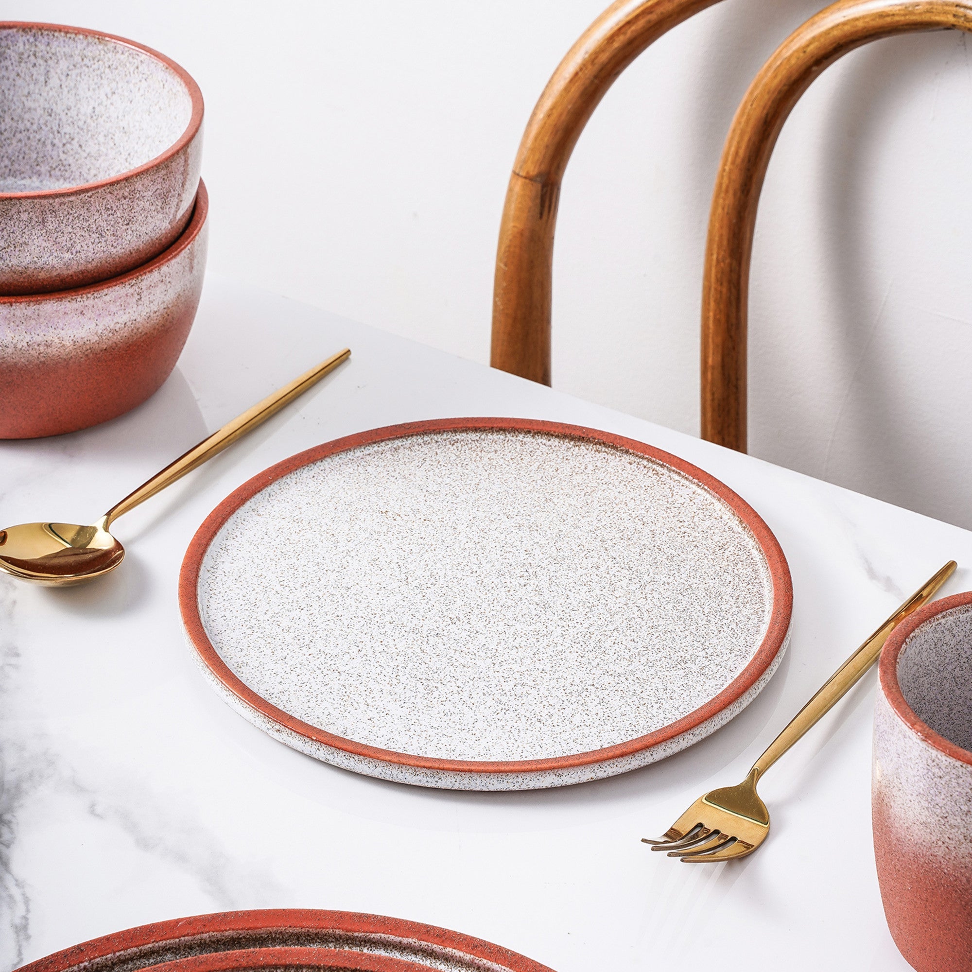 Vince Stoneware Dinner Plate - Red