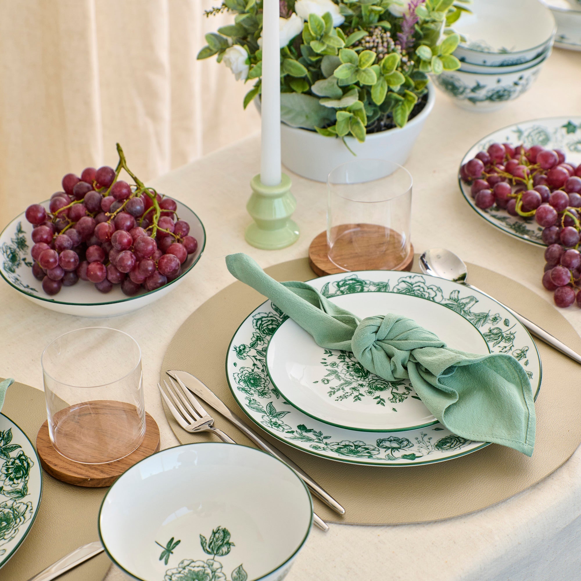 Esme Porcelain Dinnerware Set - Green