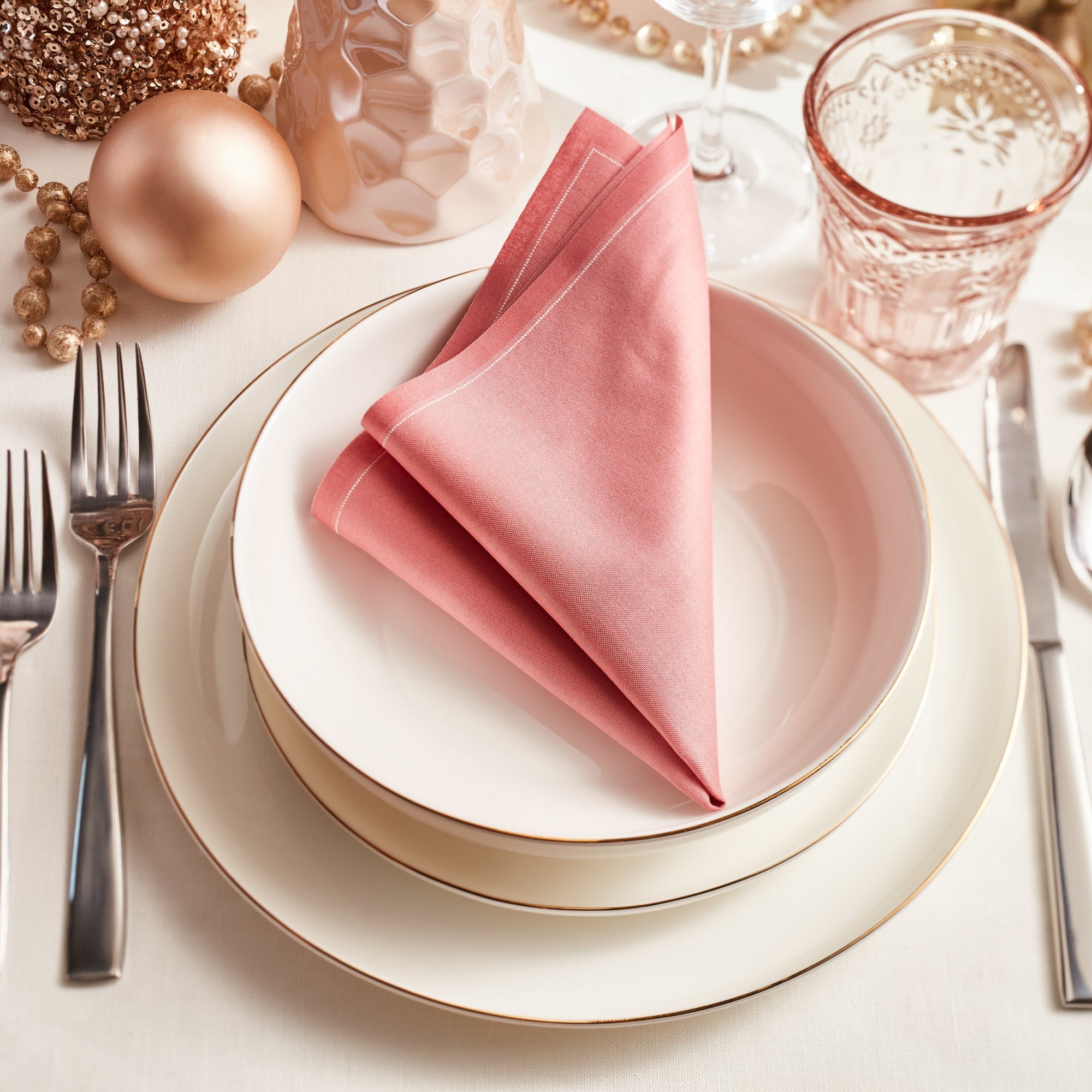 Gabrielle Bone China Dinnerware Set - White And Gold