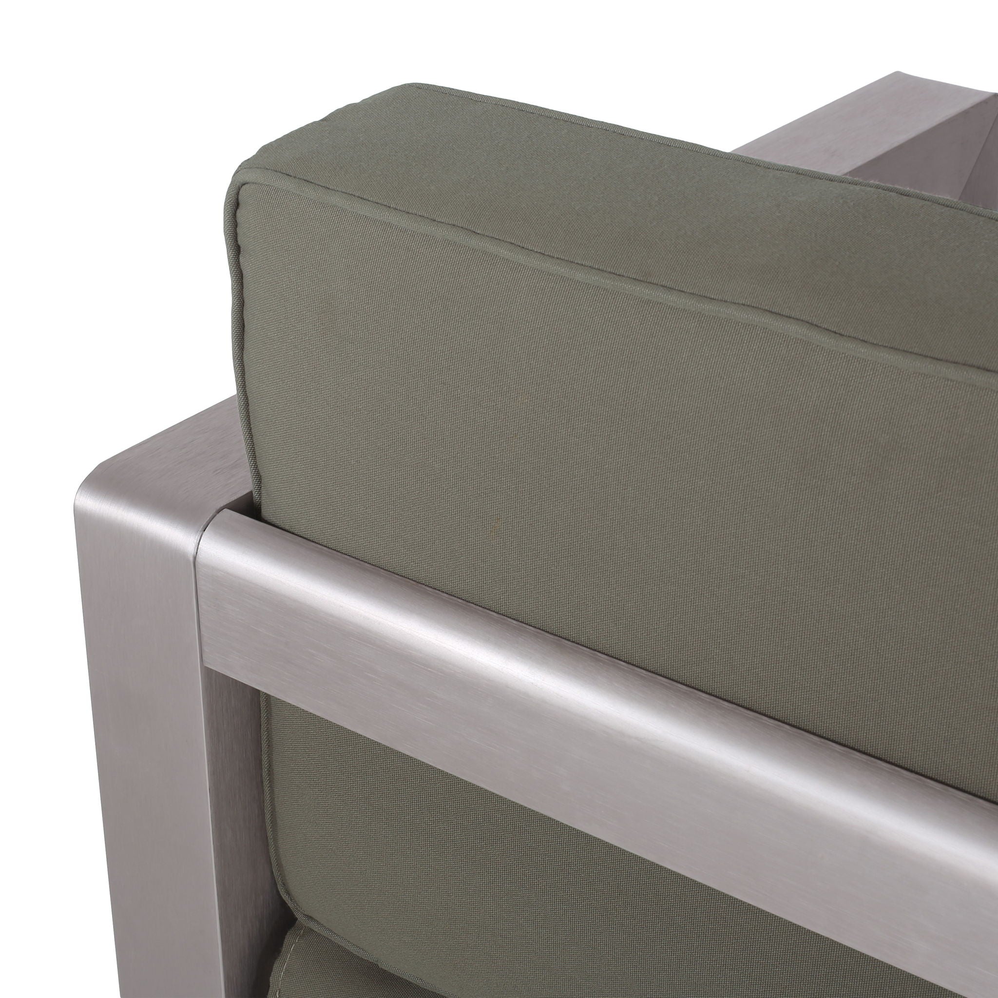 Aviara - Luxurious Outdoor Club Chair