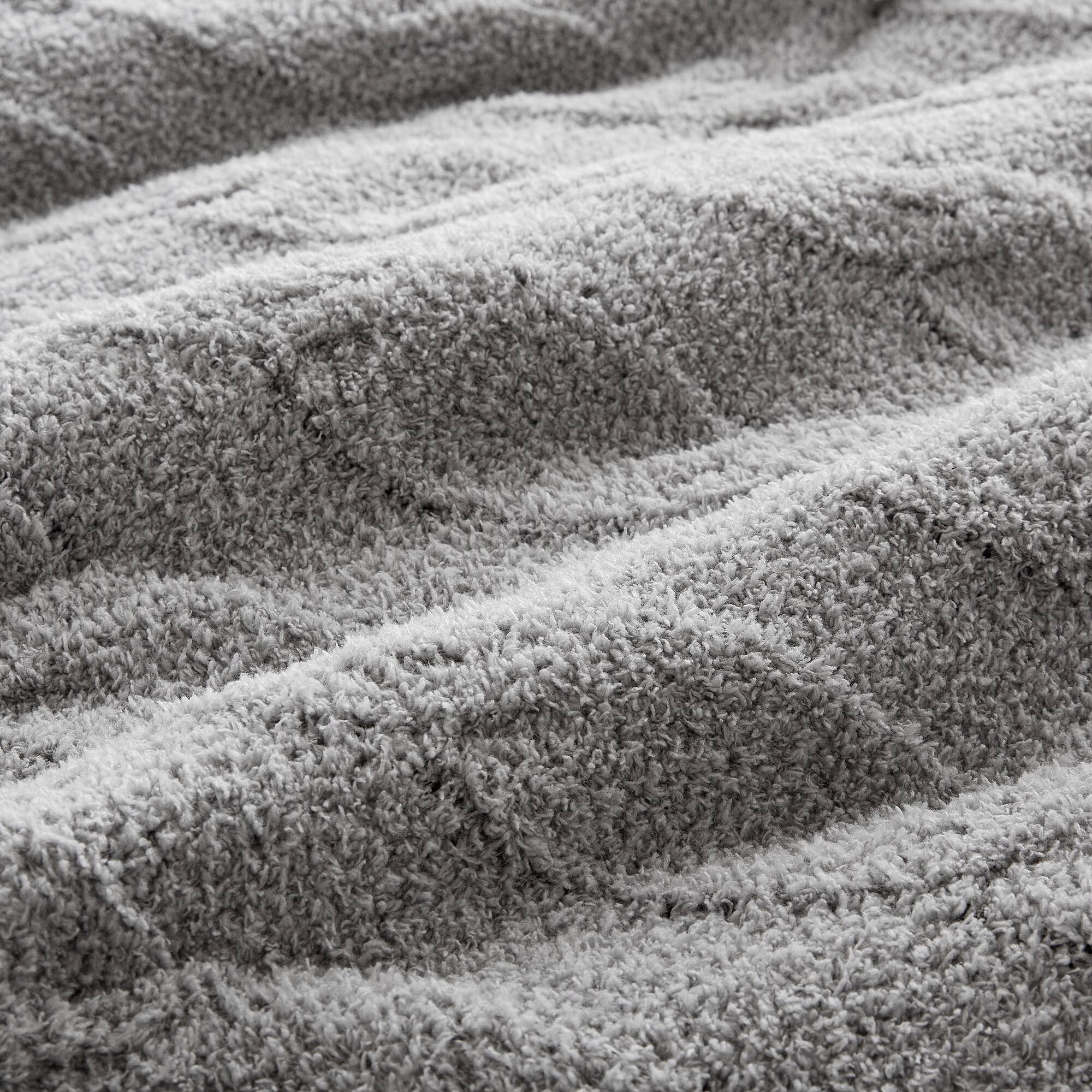 3 Pieces Full/Queen Cable Knit Chenille Comforter Set Gray