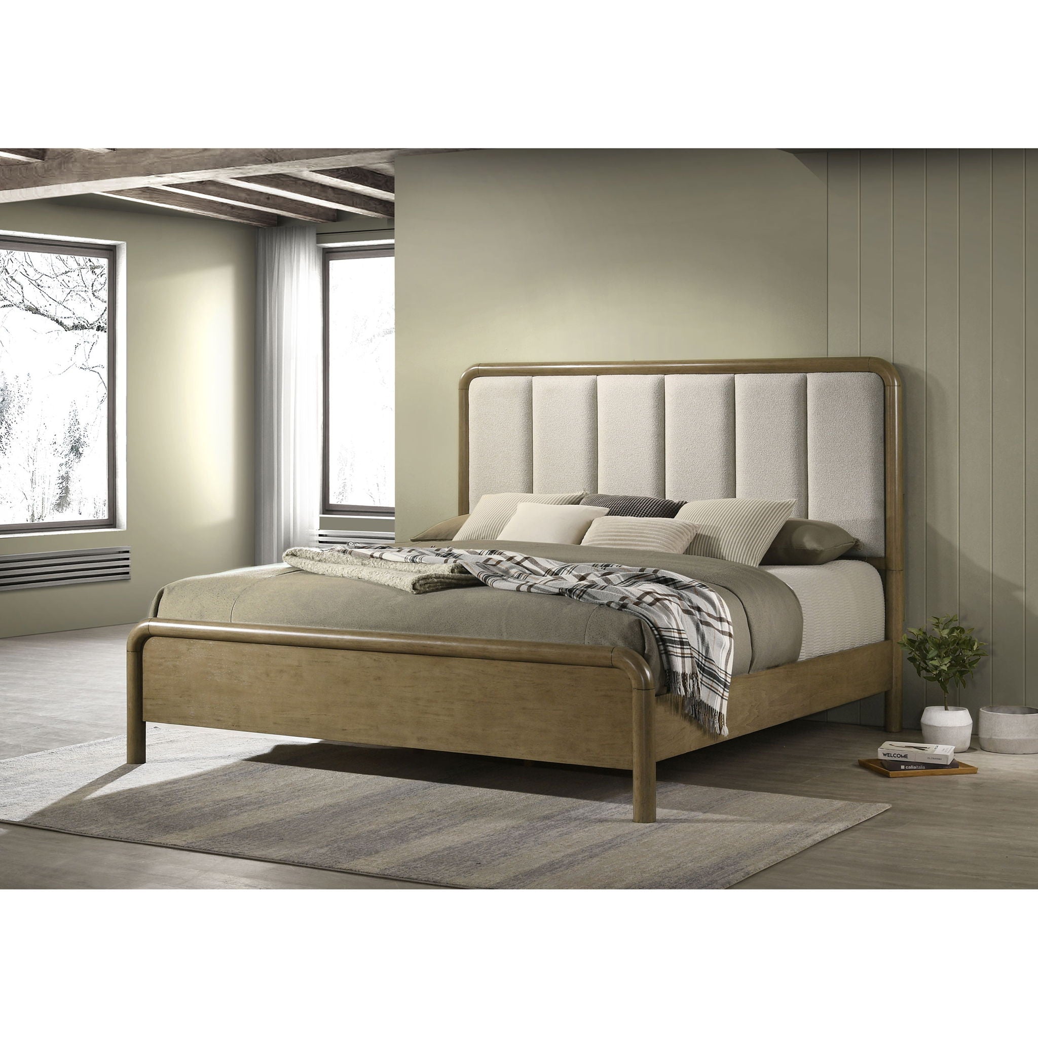 Tully - Queen Bed - Nutmeg Brown