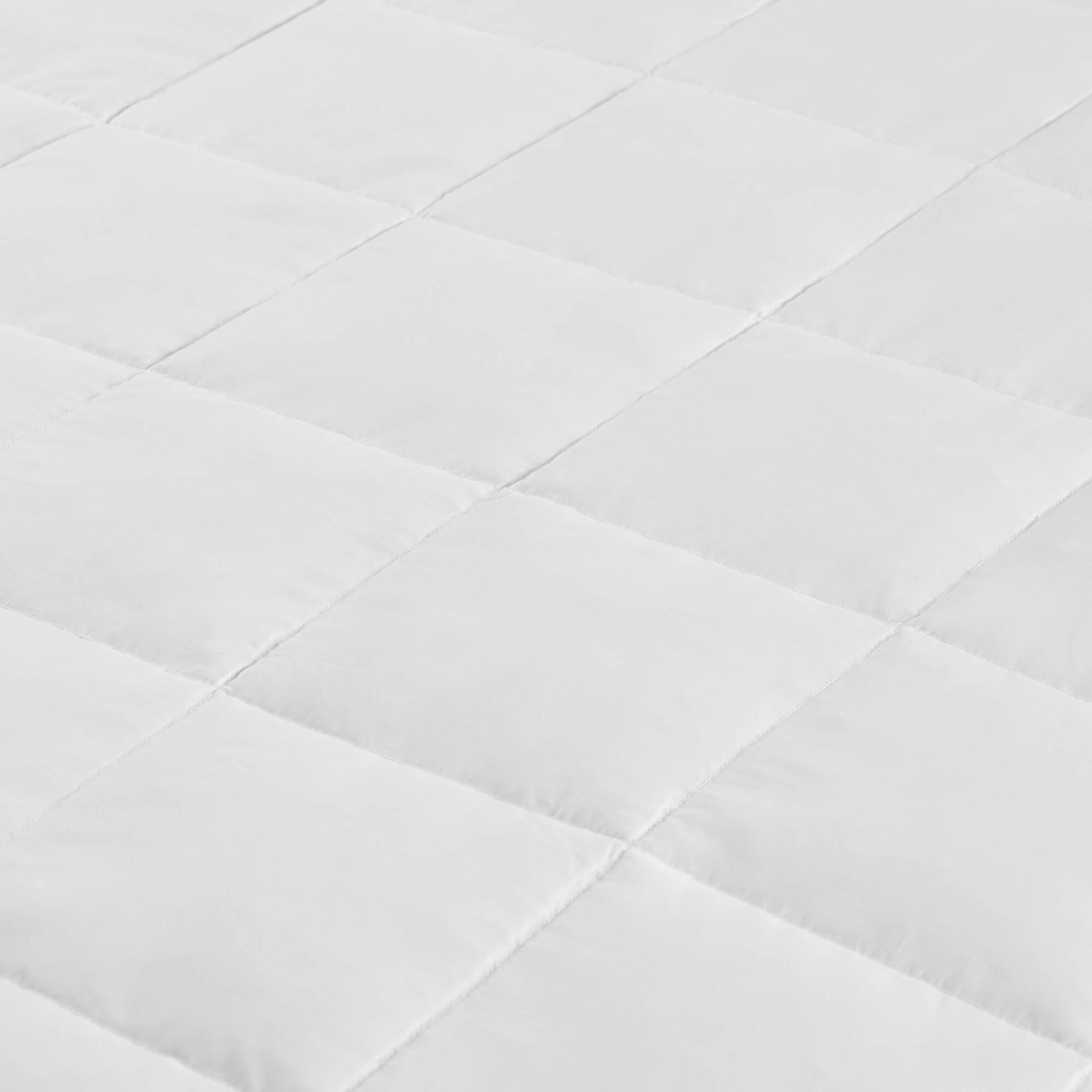 Down Alternative Blanket