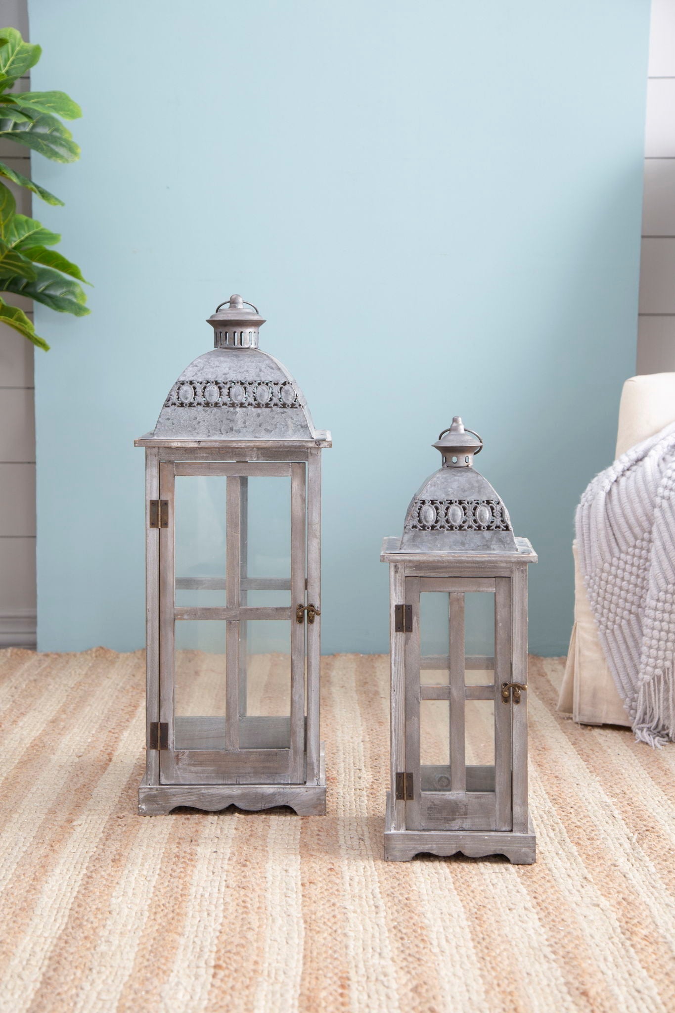 Wooden Candle Lantern Decorative Set for Indoor and Outdoor Use