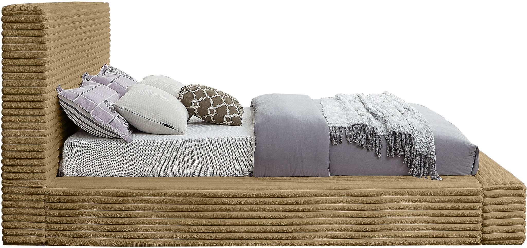 Dexter - Bed