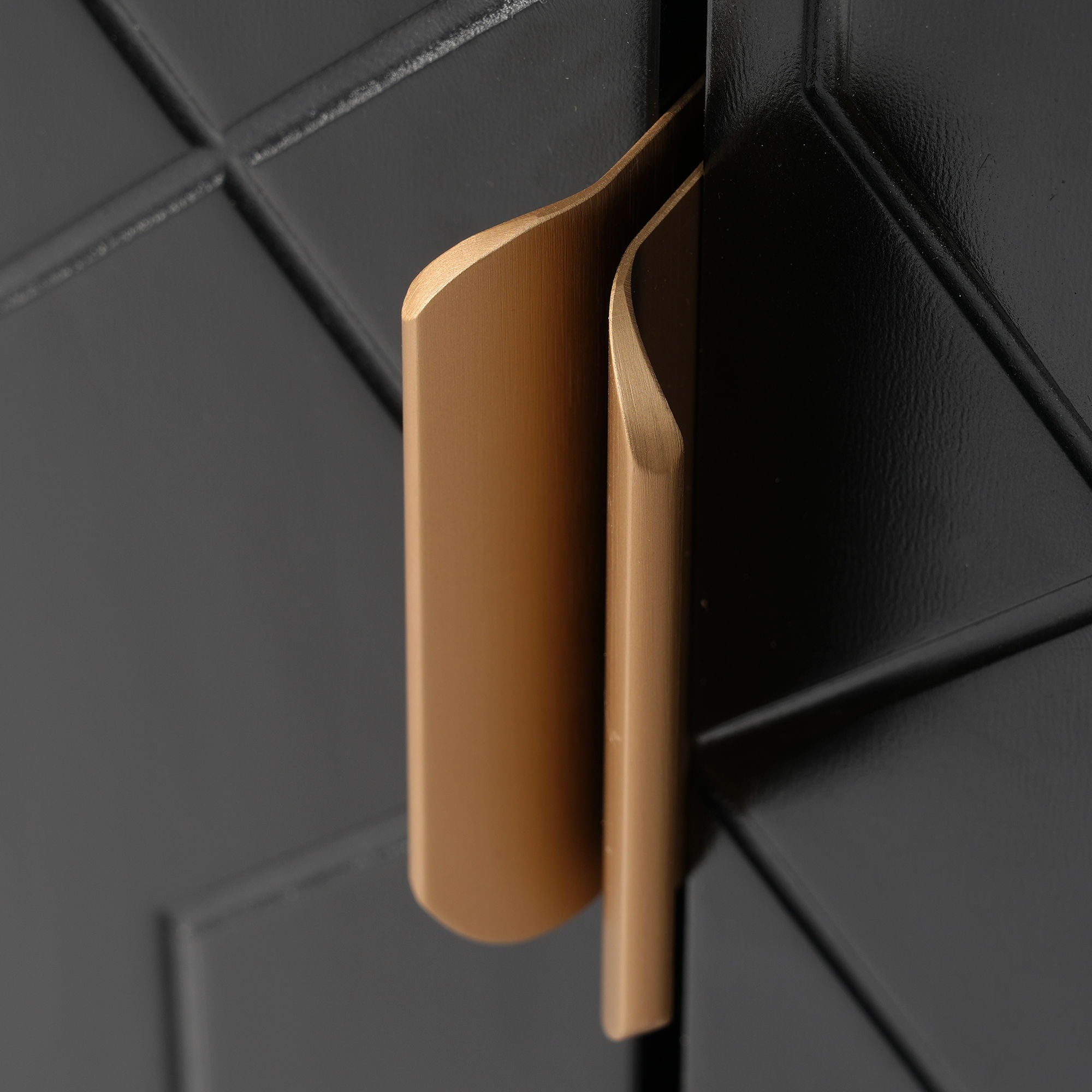 Modern TV Stand With 3 Doors And Adjustable Shelves