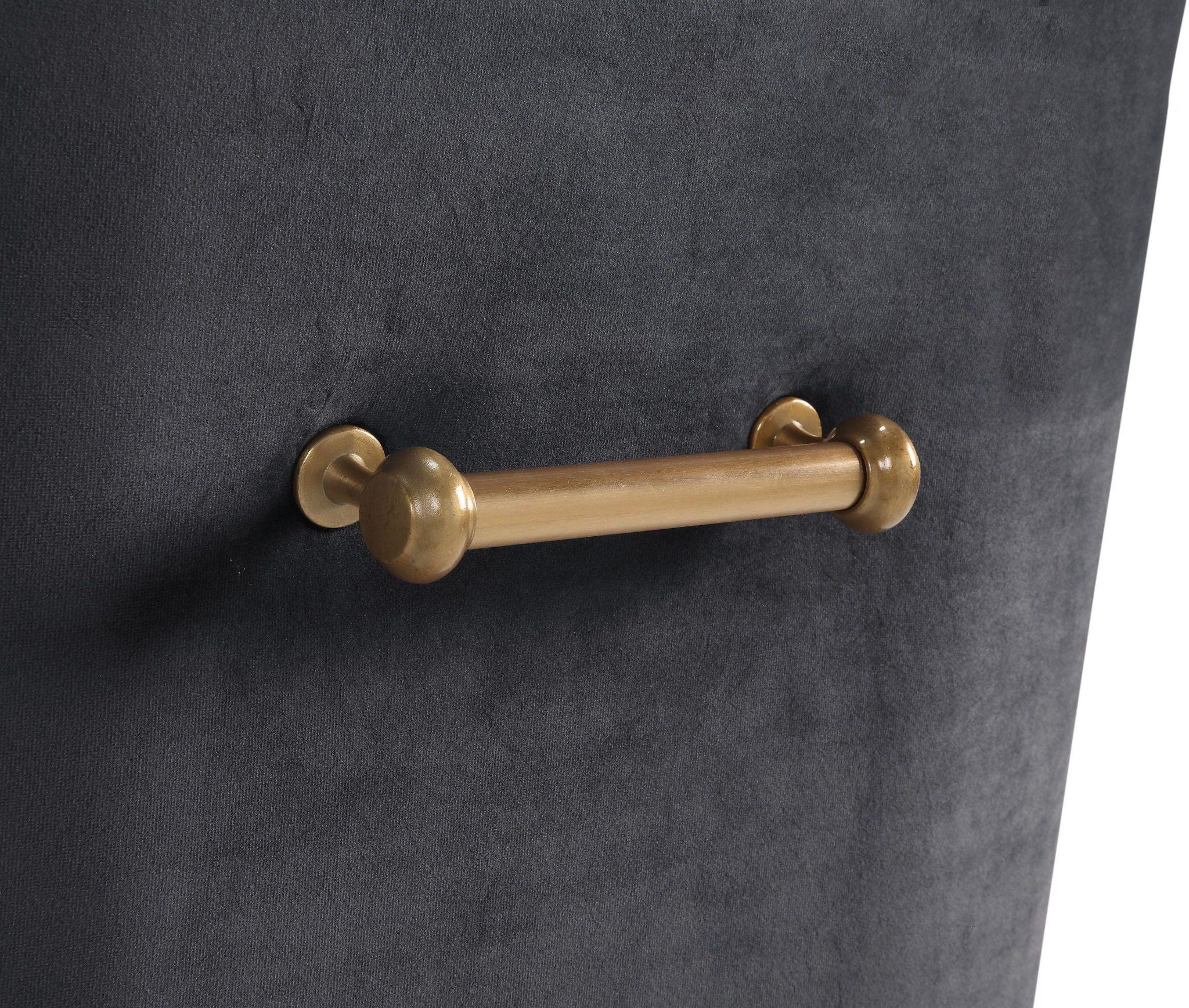 Beatrix - Velvet Side Chair