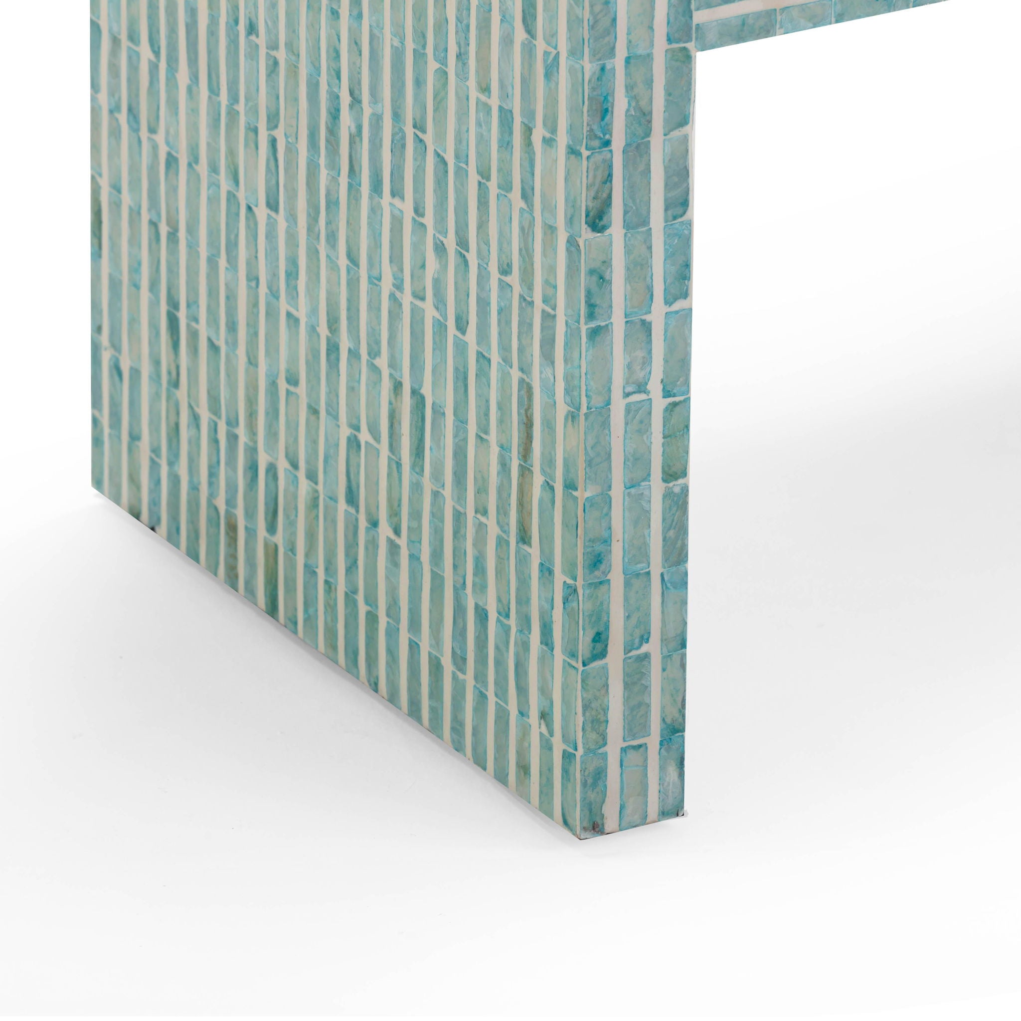 Derry - Nightstand
