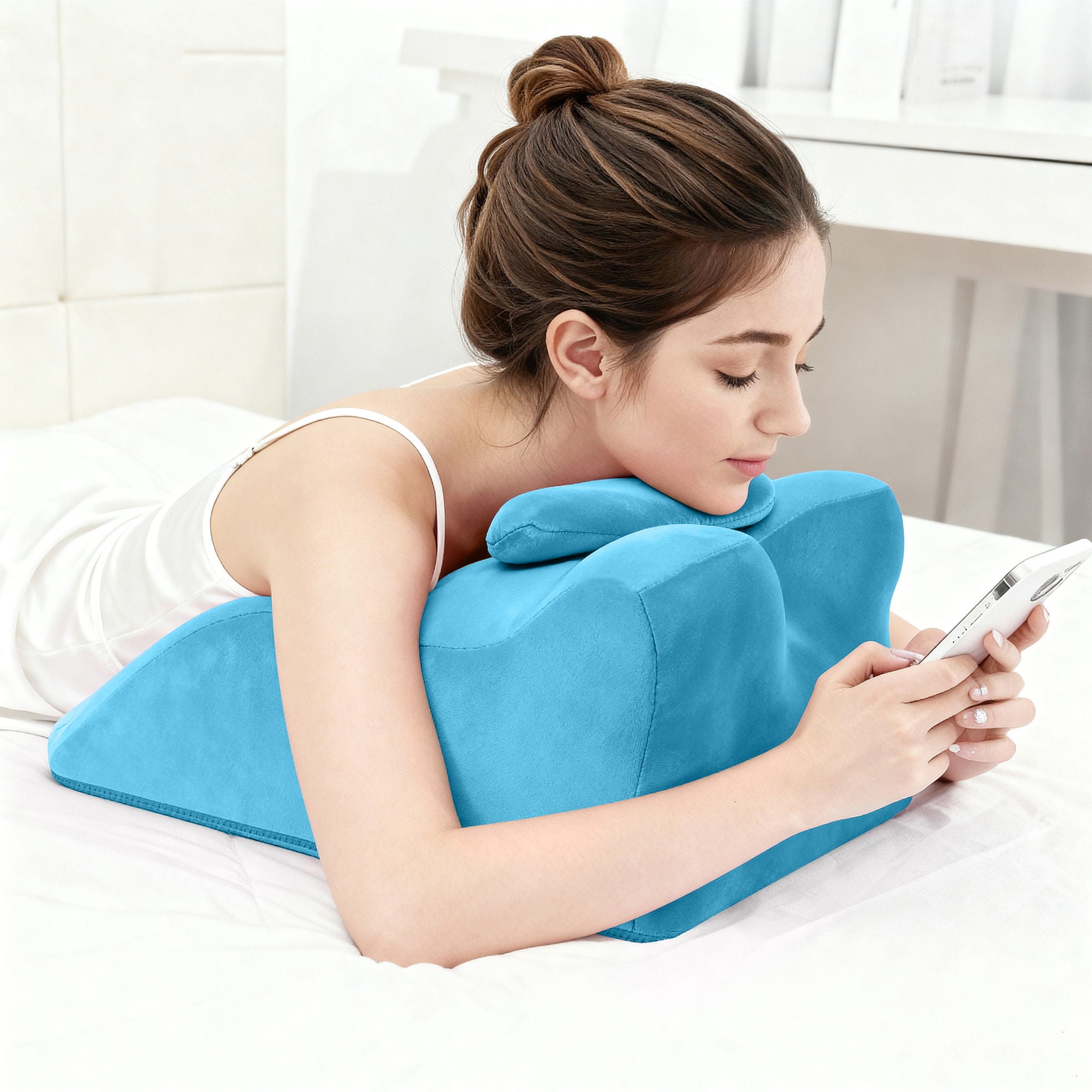 Ergonomic Spinal Posture Support Bed Pillow - Best Buy Furniture