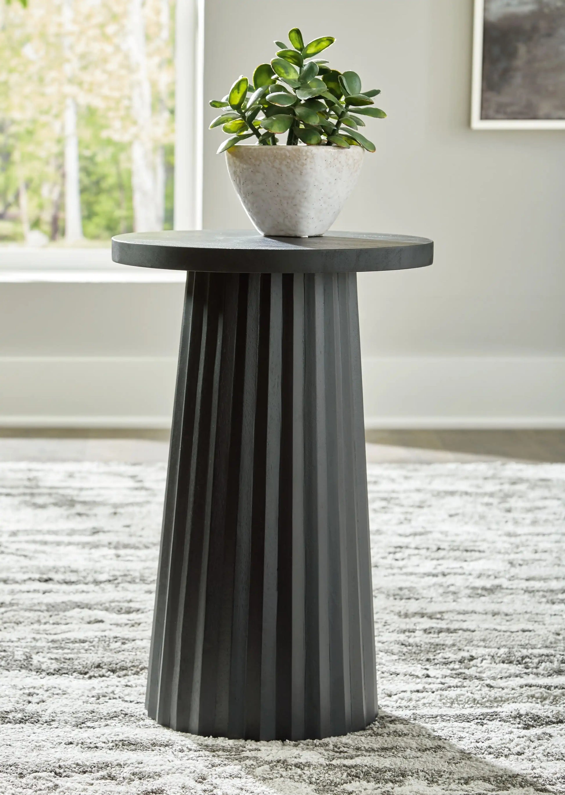 Ceilby - Accent Table - Best Buy Furniture