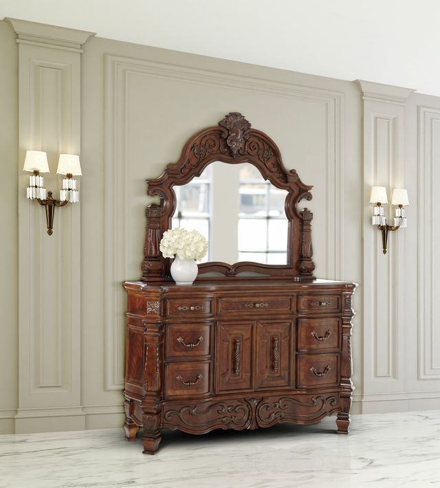 Windsor Court - Dresser, Mirror