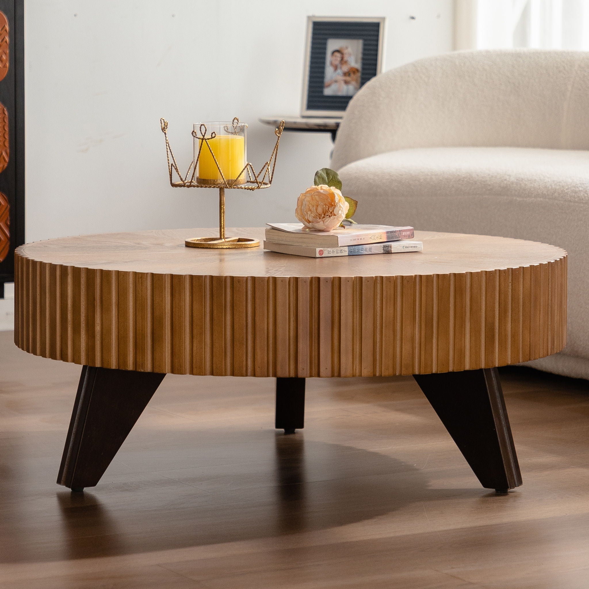 Round Retro Coffee With Solid Wood Legs