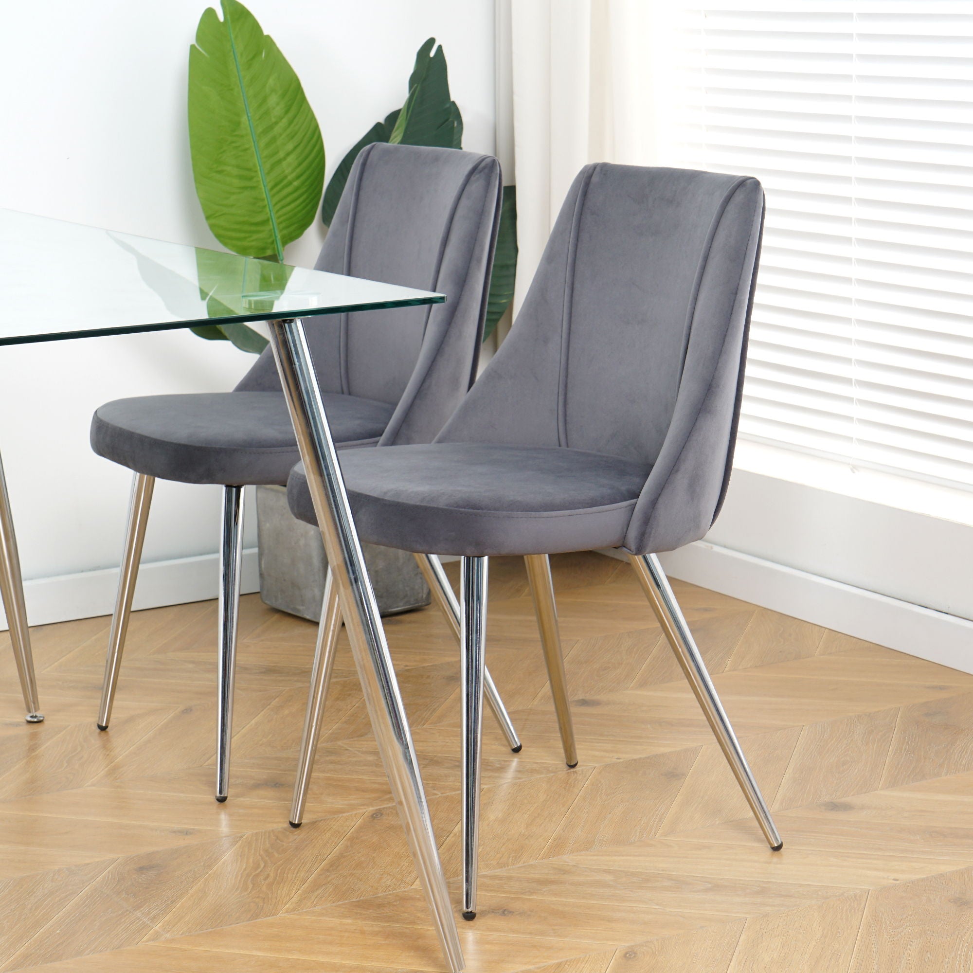 Modern Velvet Dining Chair