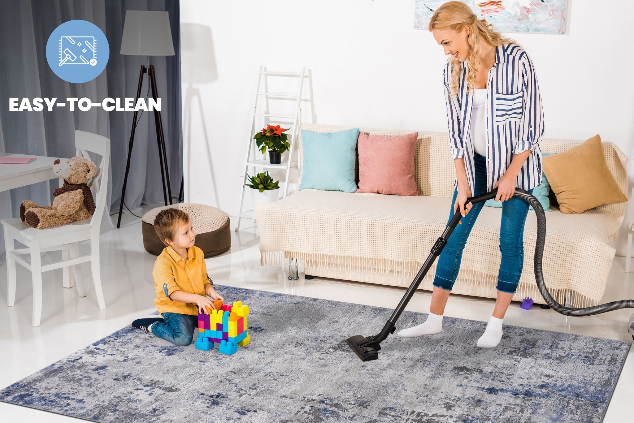 Marfi - 6' X 9' Abstract Area Rug - Silver / Blue