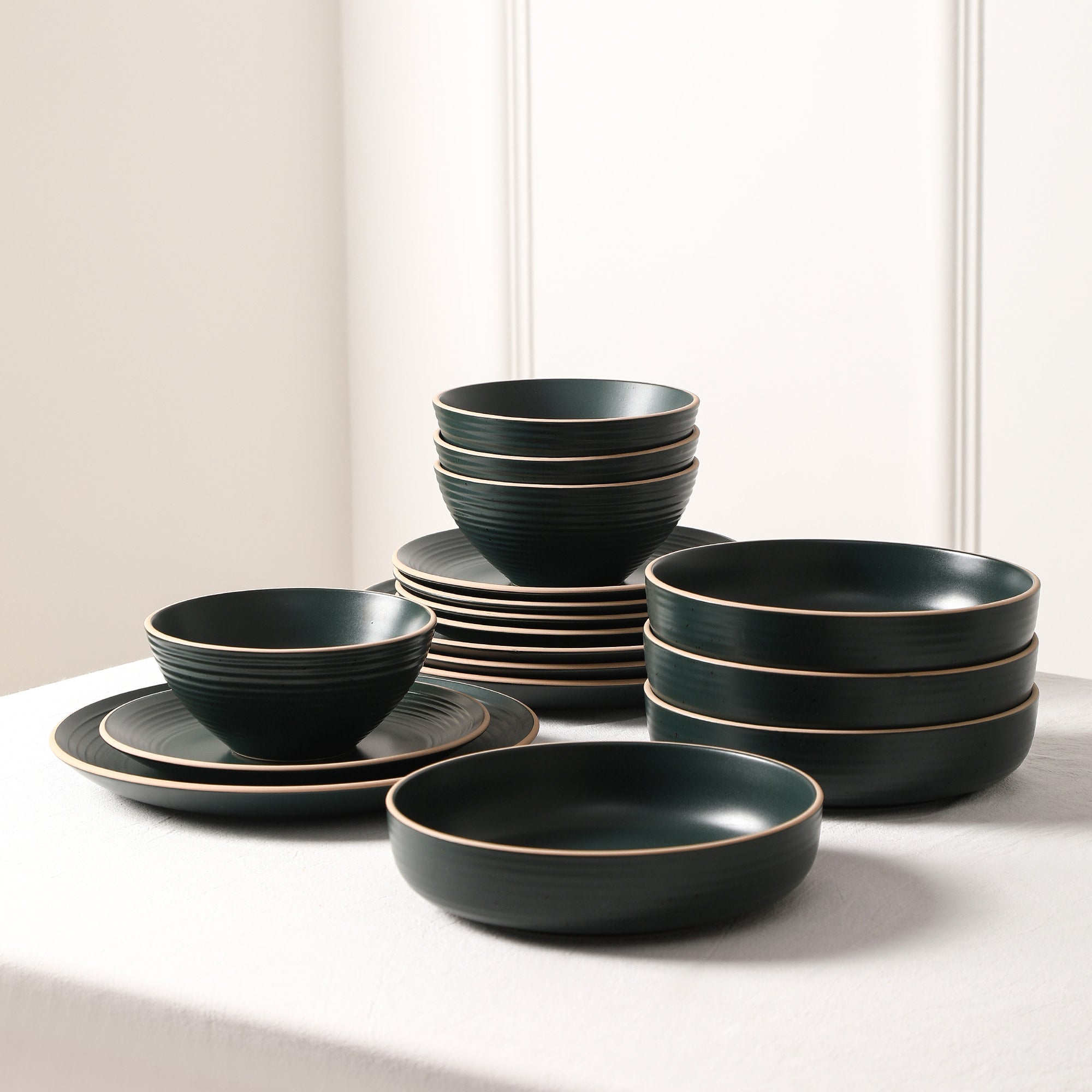 Lauren Stoneware Dinnerware Set - Dark Green