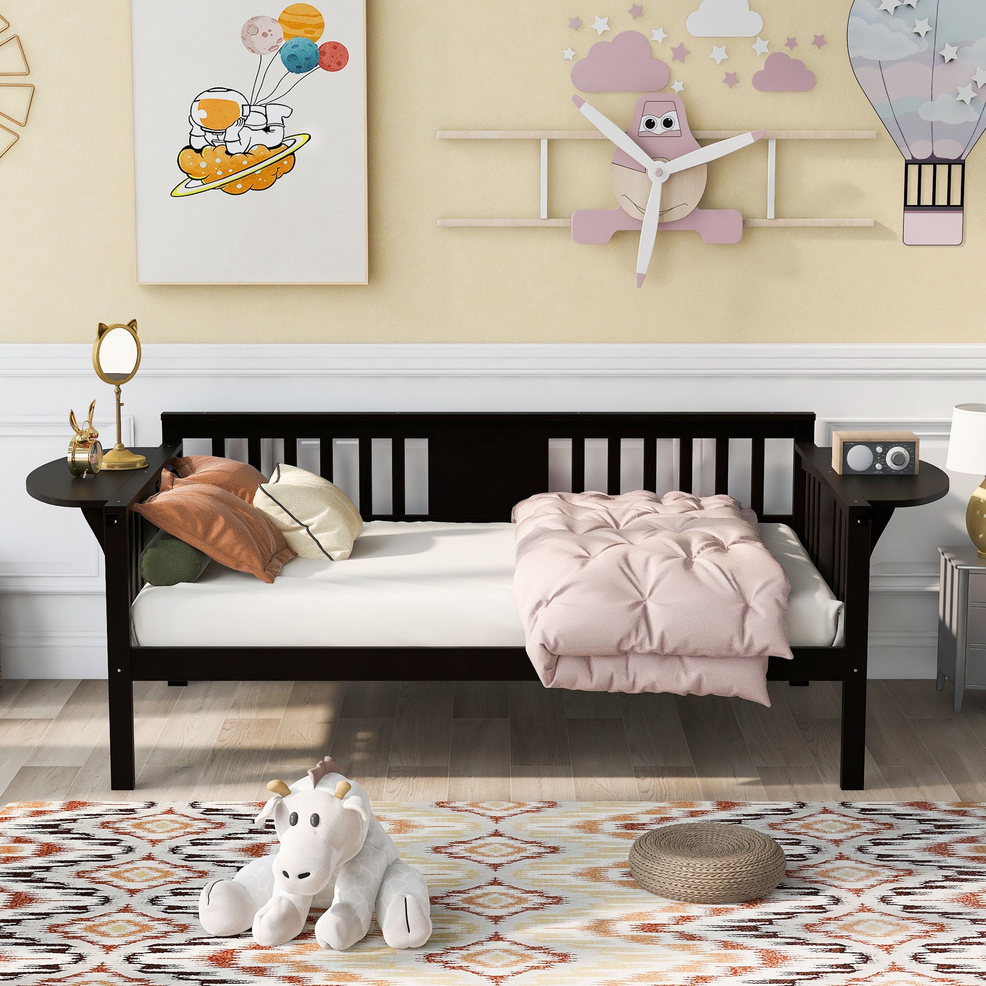 Daybed With Slat Support