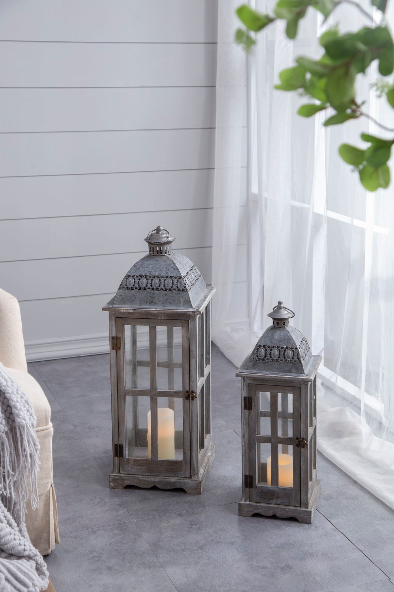 Wooden Candle Lantern Decorative Set for Indoor and Outdoor Use