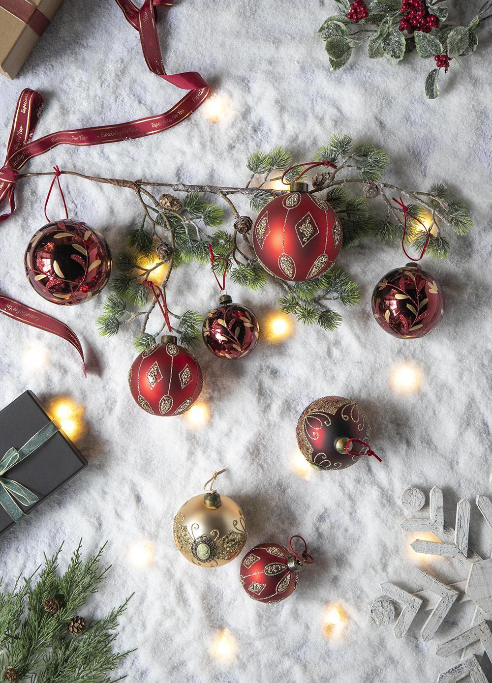 Decorative Hanging Ball Christmas Tree Ornaments For Holiday Decorations (Set of 6)
