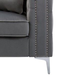 Lorreto - Velvet Chair