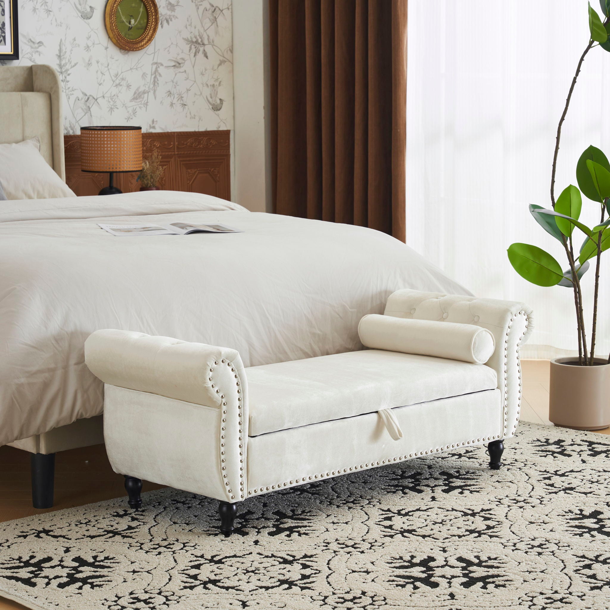 Luxurious Velvet Multifunctional Storage Ottoman Bench With Pillow