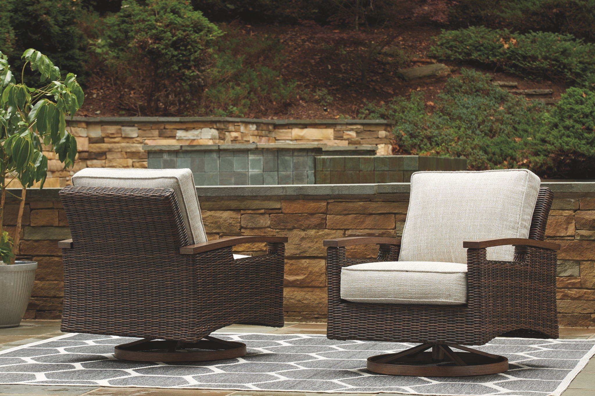 Paradise Trail - 3 Pc. - Lounge Set - Medium Brown