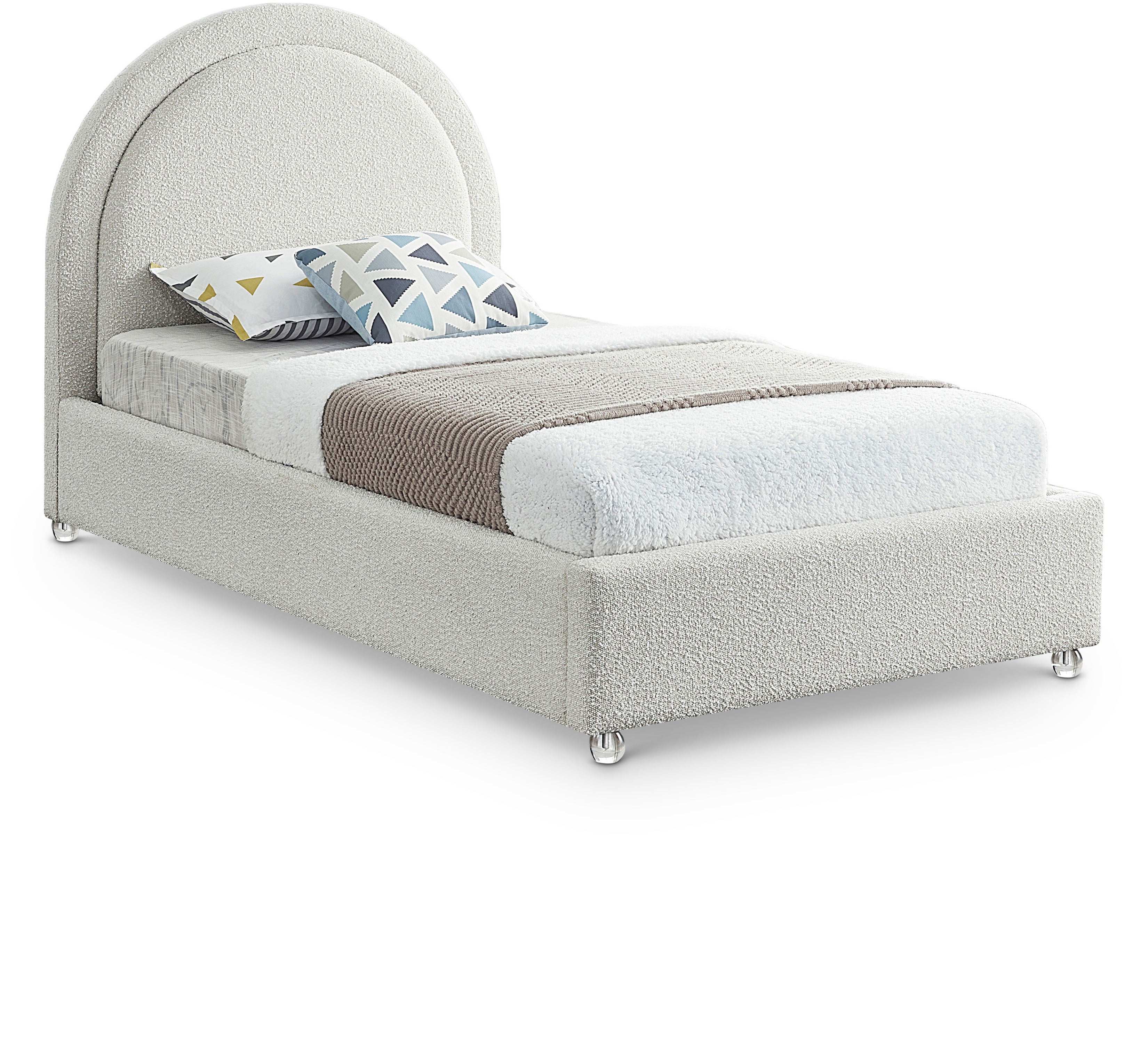 Milo - Bed