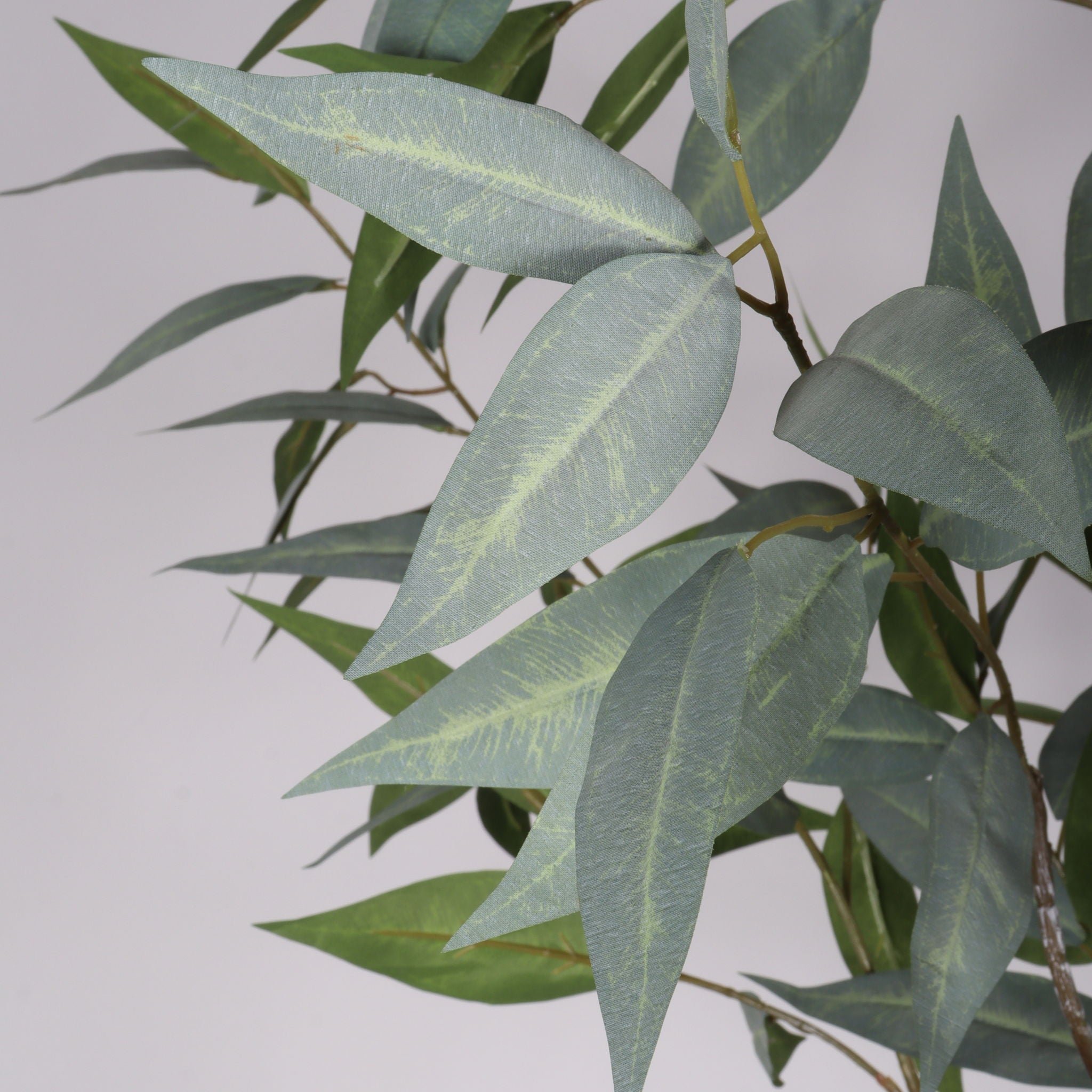 5Ft Realistic Artificial Eucalyptus Tree In Pot With Lush Leaves For Home Office Decor - Green Leaves