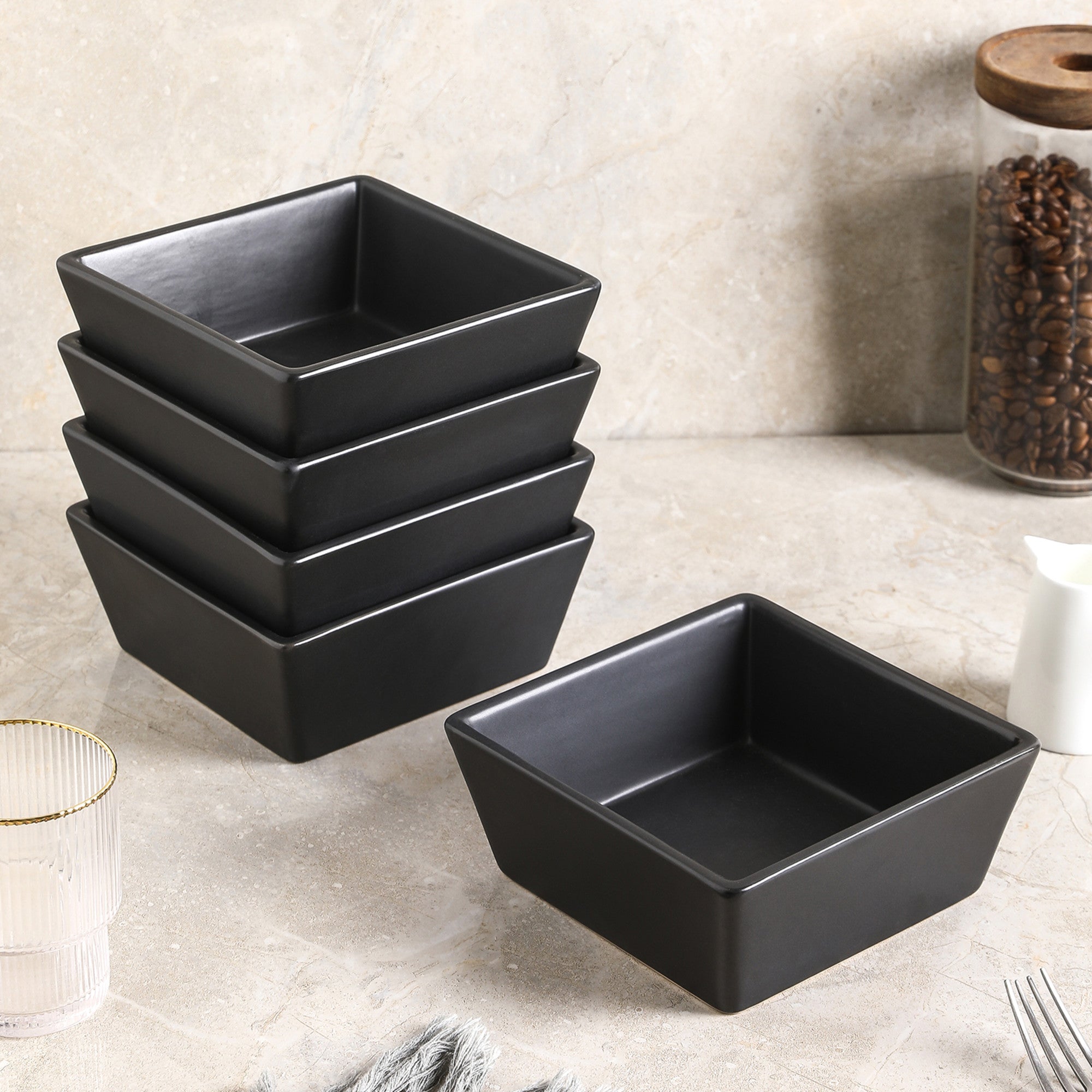 Grace Stoneware Bowl - Black Matte