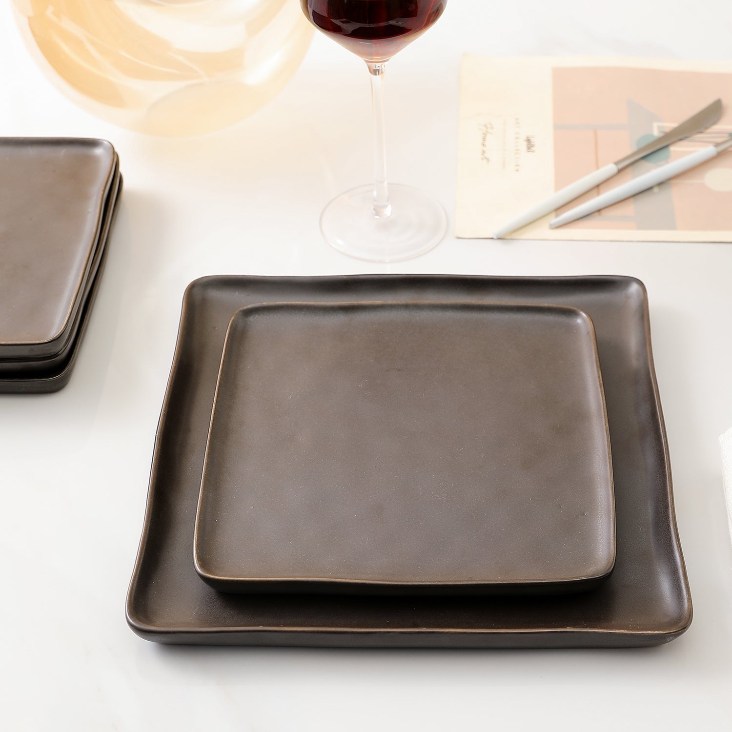 Jonny Stoneware Dinnerware Set - Brown