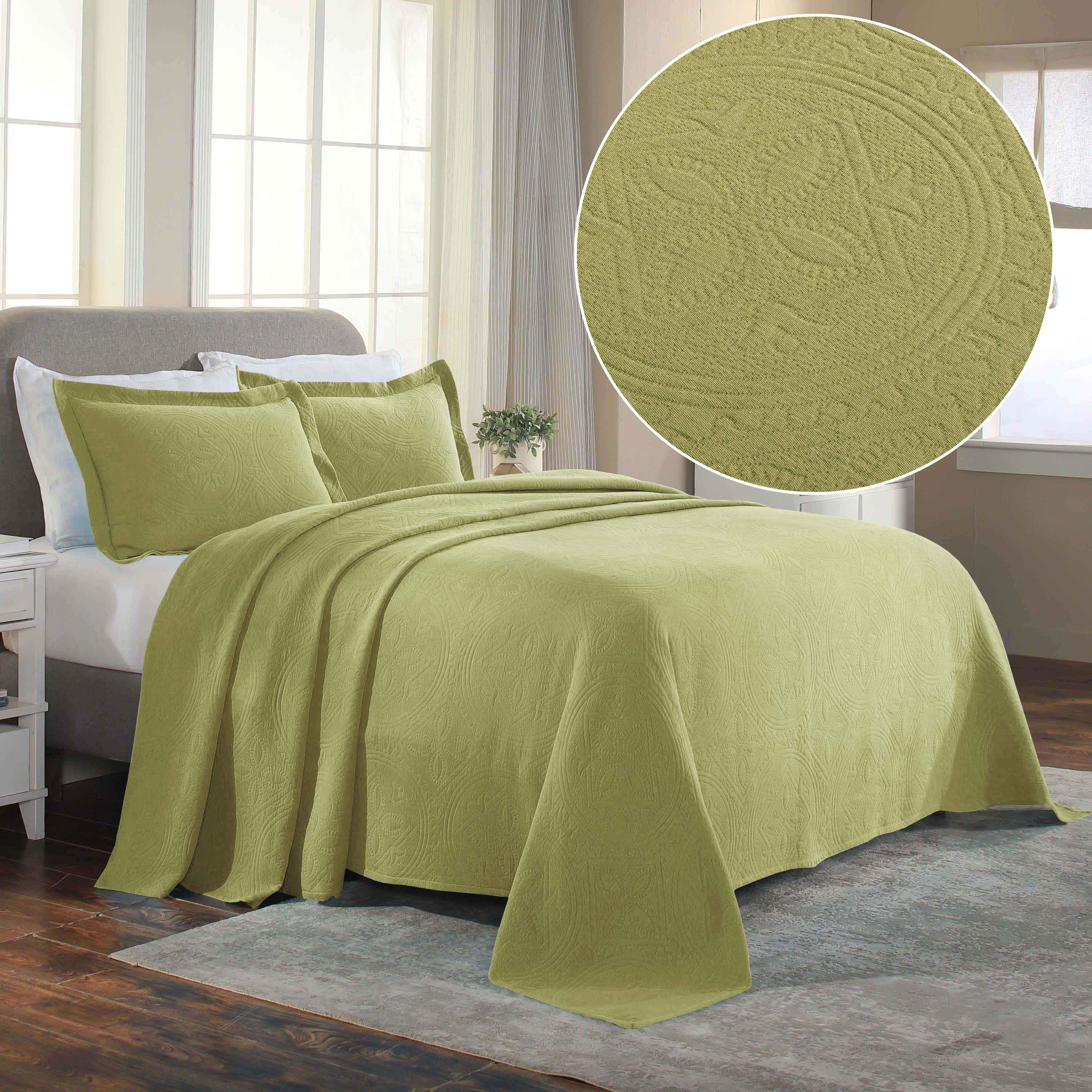 Celtic Circle Cotton Jacquard Matelasse Bedspread Set - Bedspread by Superior Brand