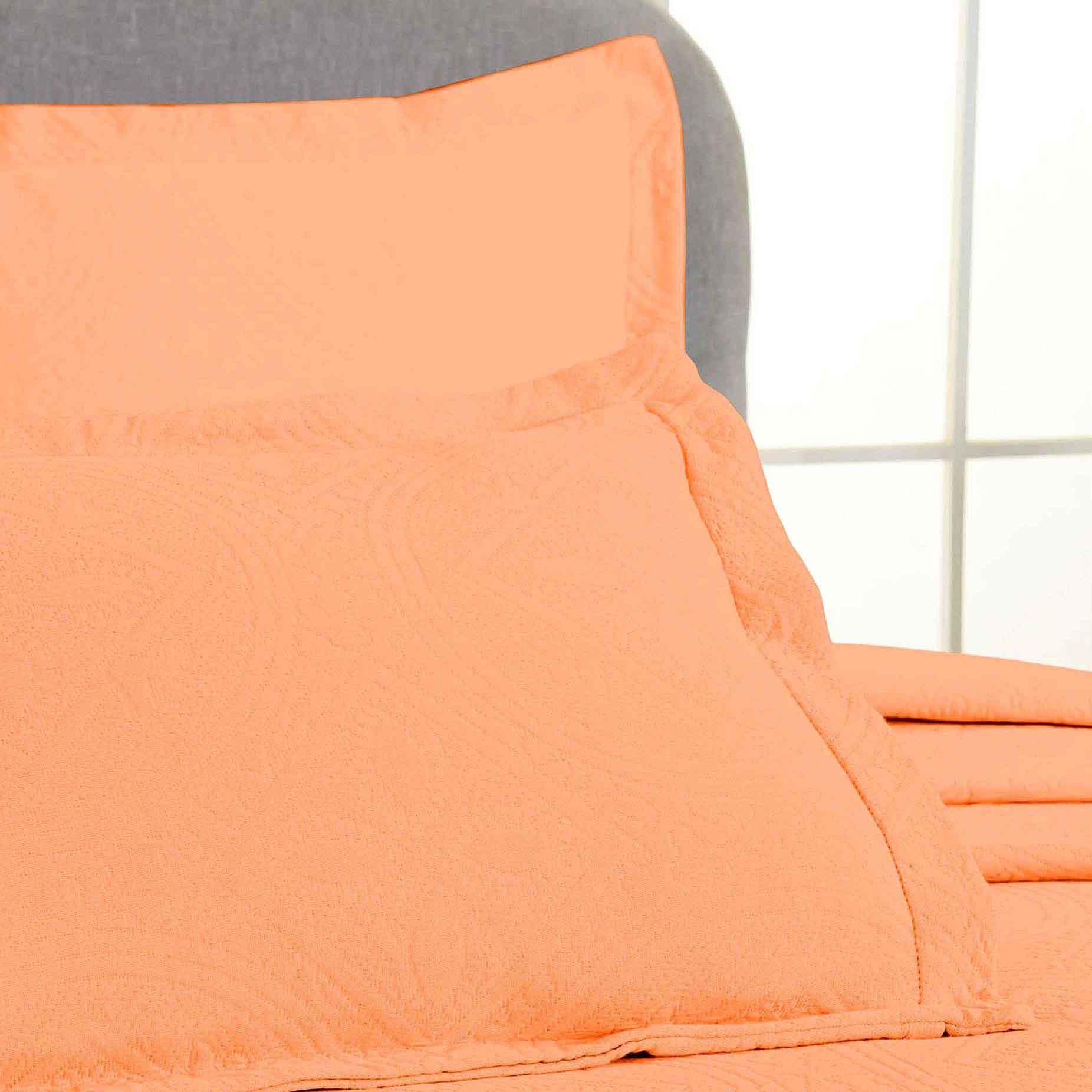 Celtic Circle Cotton Jacquard Matelasse Bedspread Set - Bedspread by Superior Brand