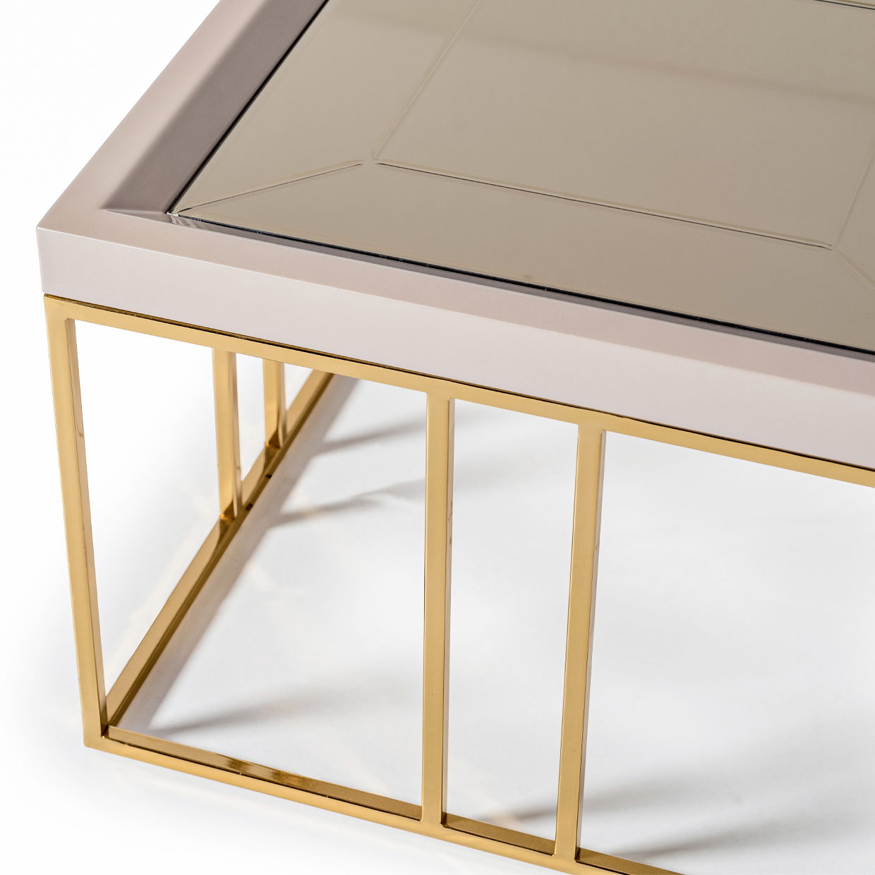 Carmela - Cocktail Table