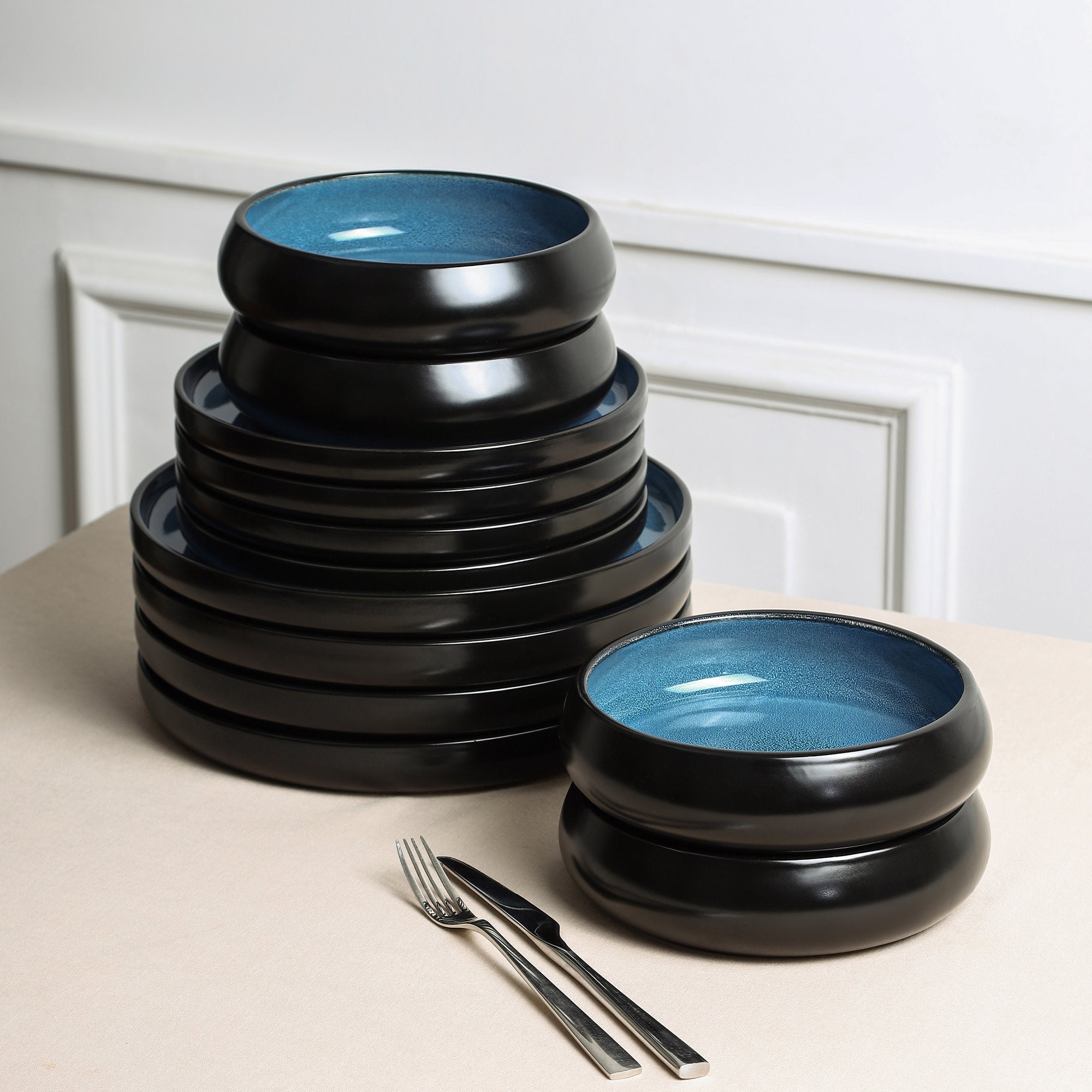 Lagoon Stoneware Dinnerware Set - Blue