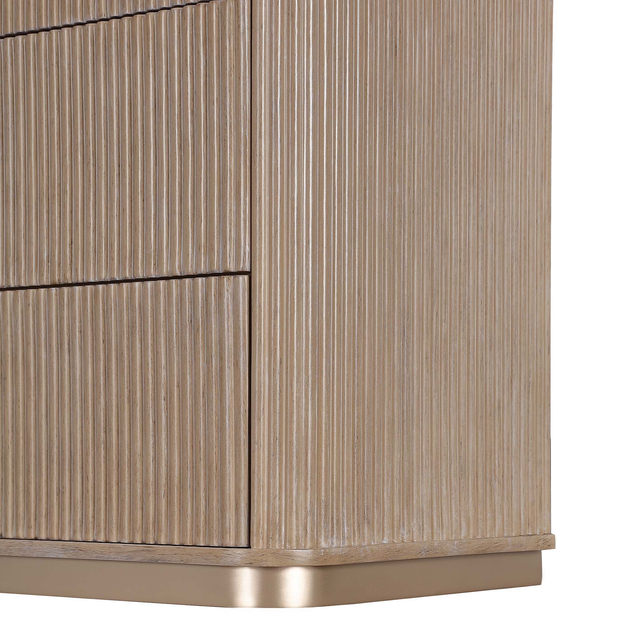 West Kensington - Dresser