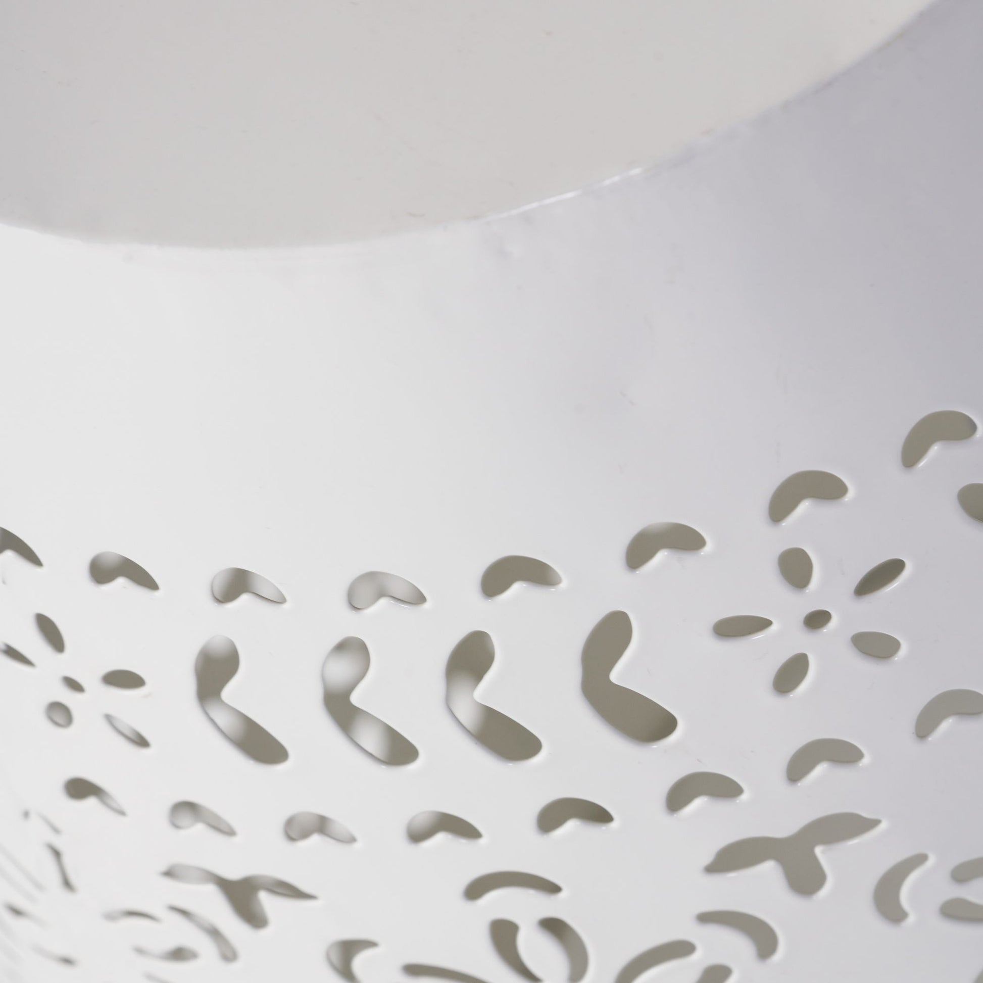 Transitional Ruby - Side Table With Lace Cut Design - White - Best Buy Furniture