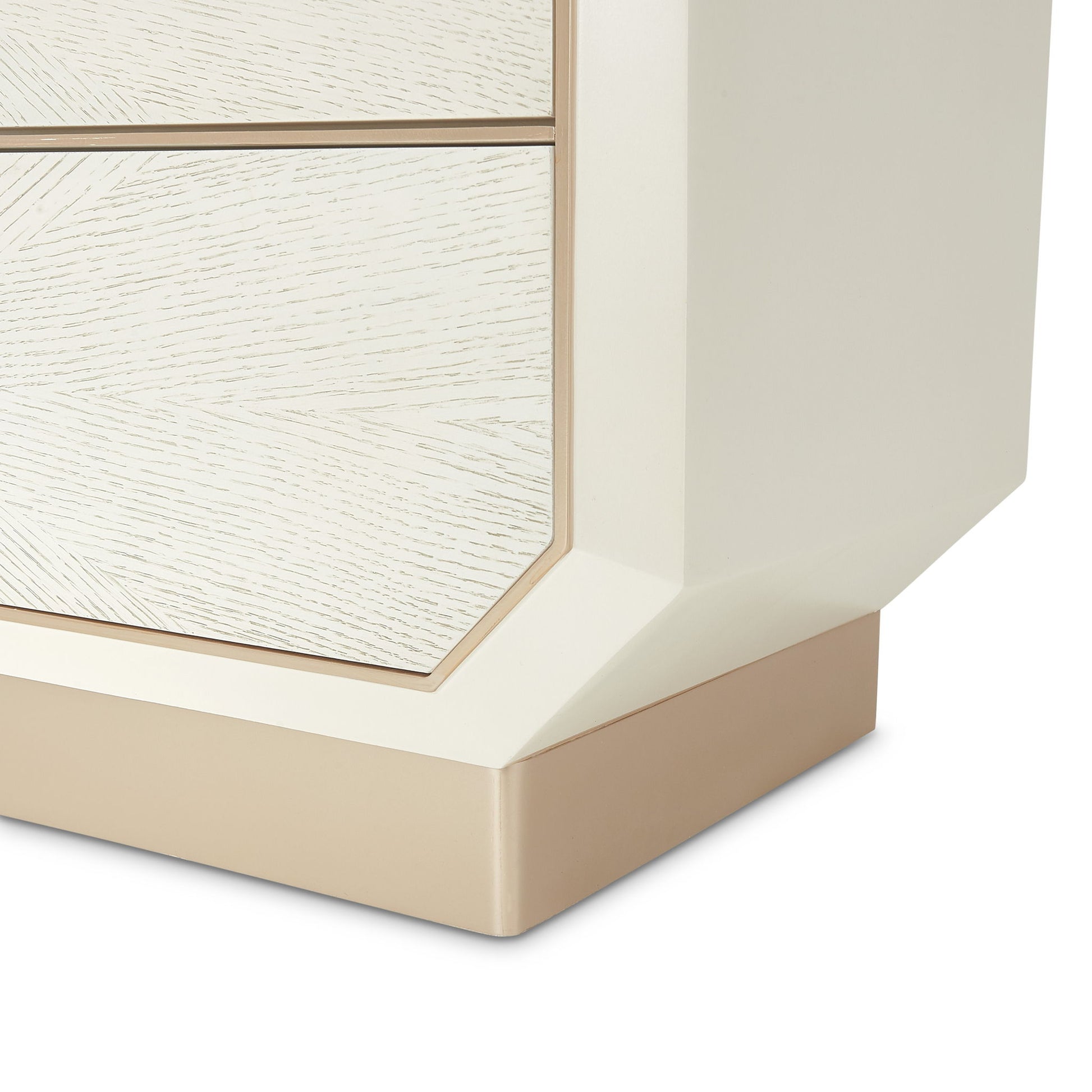 La Rachelle - 5-Drawer Chest - Champagne - Best Buy Furniture