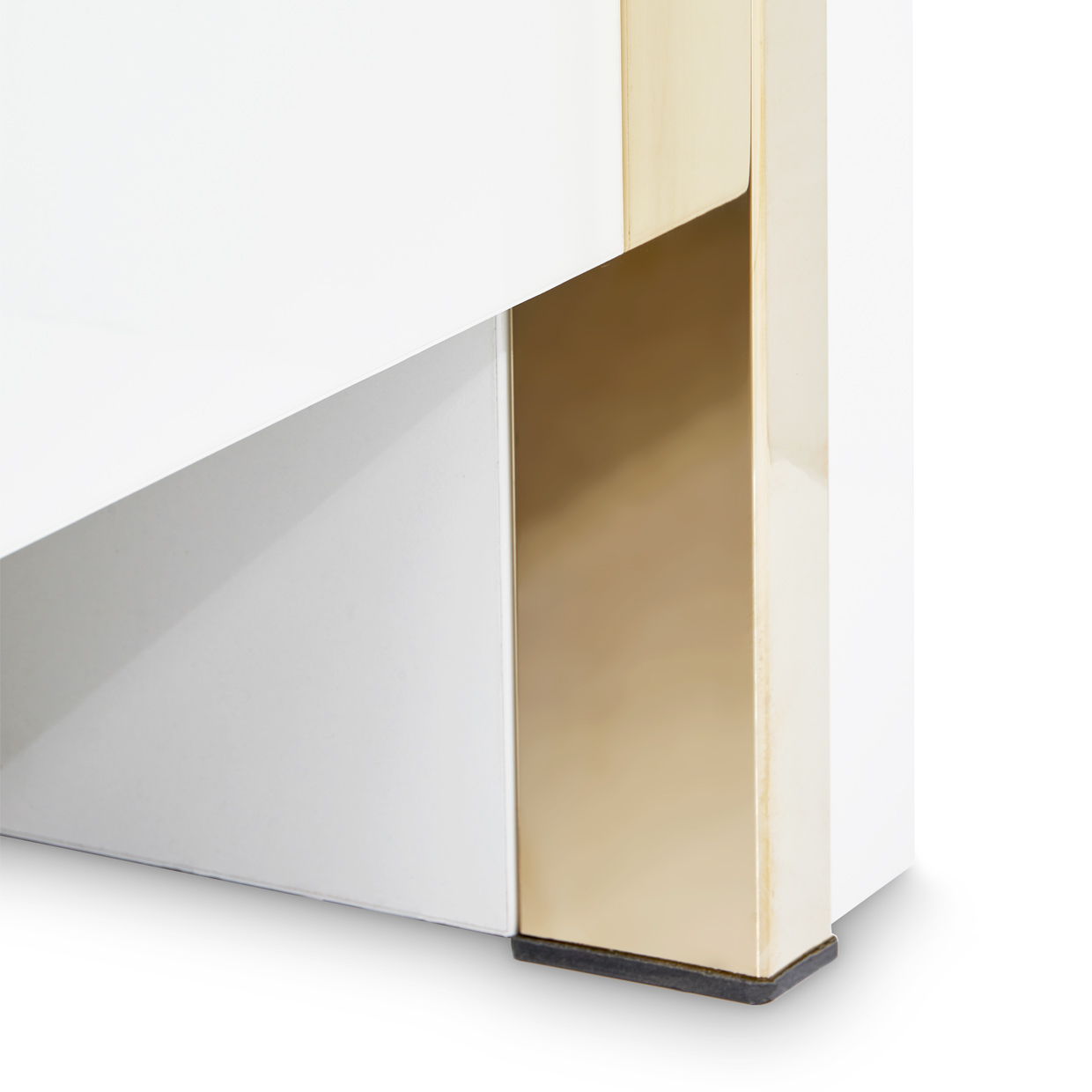 Palm Gate - Upholstered Bed